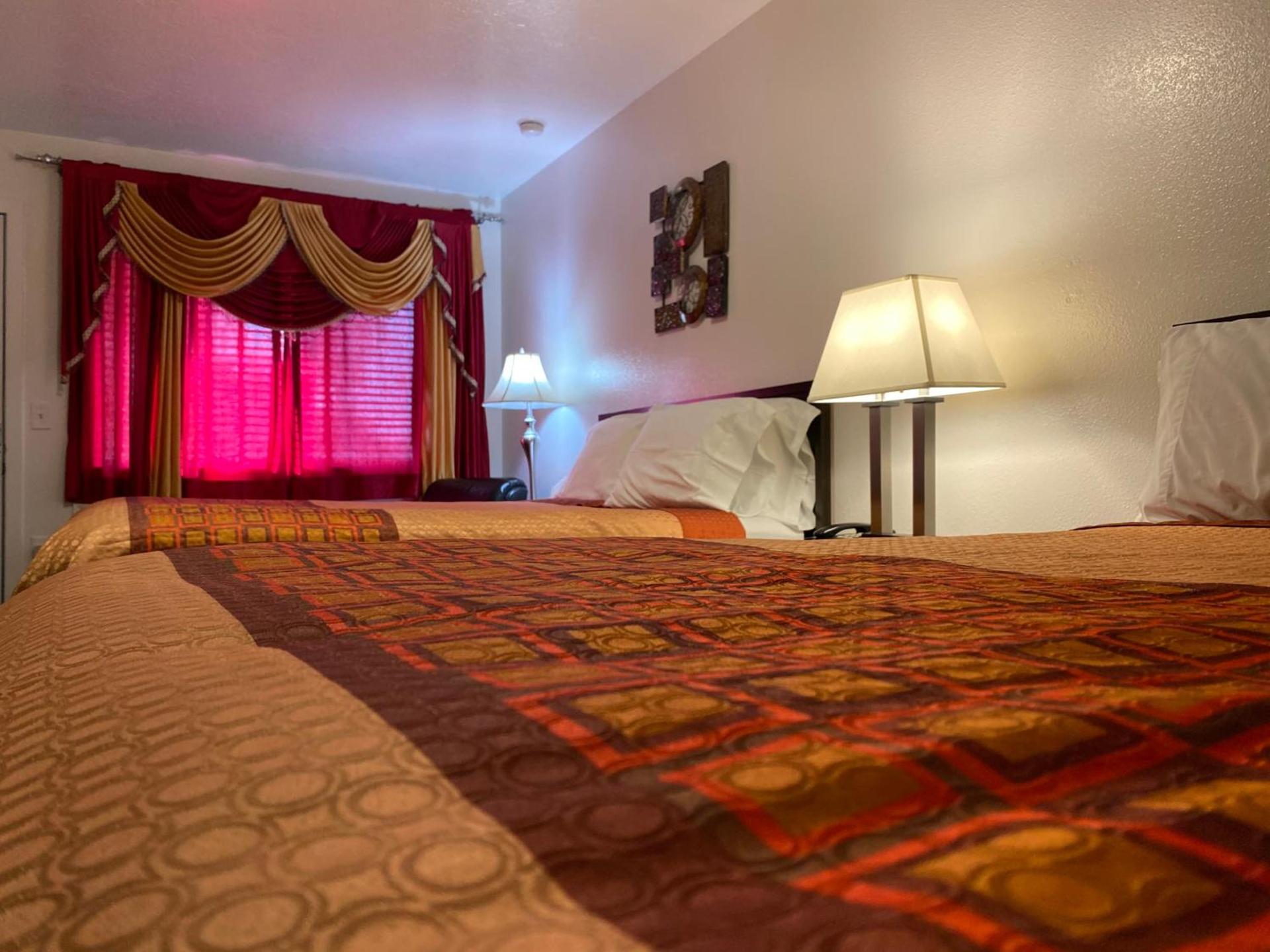Motel West photo 93