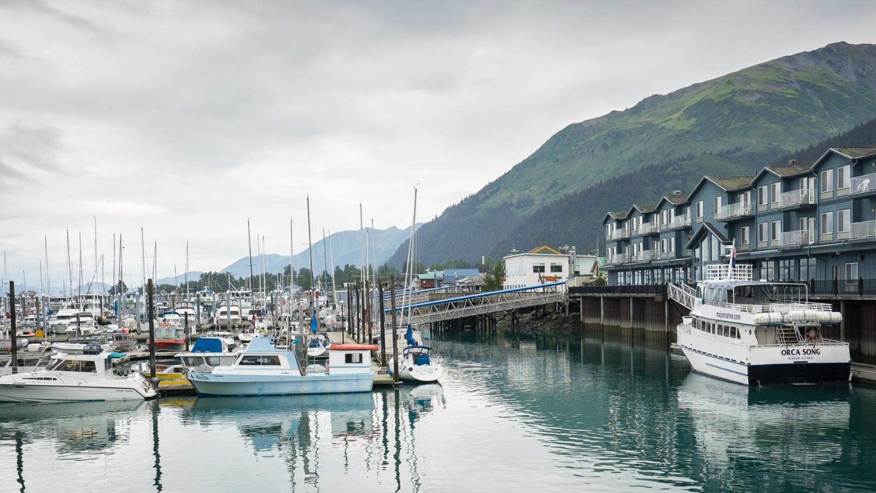 Harbor 360 Hotel Seward photo 3