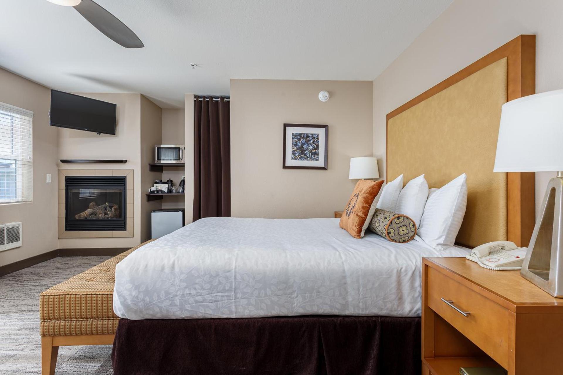 The Coho Oceanfront Lodge photo 38