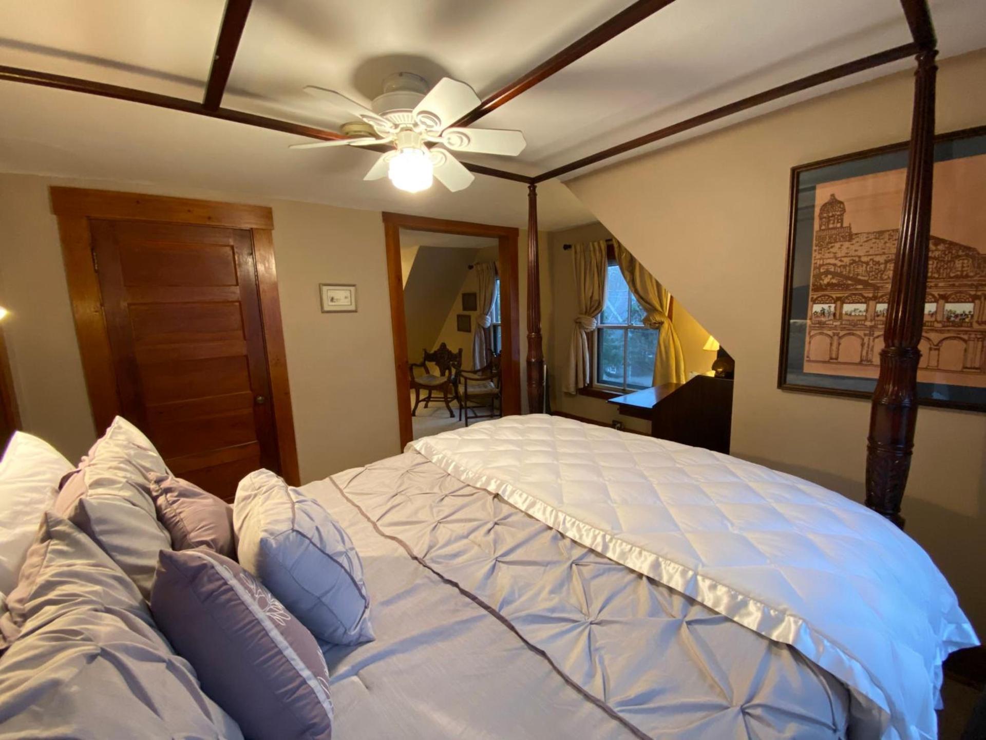 Follansbee Inn photo 10