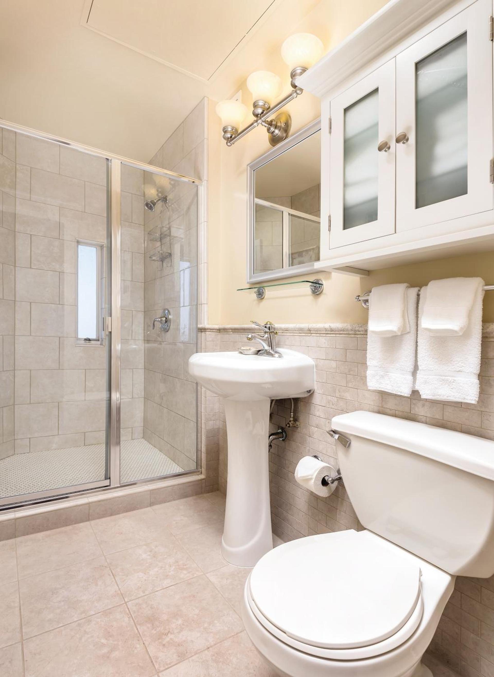 WorldMark Seattle - The Camlin photo 23