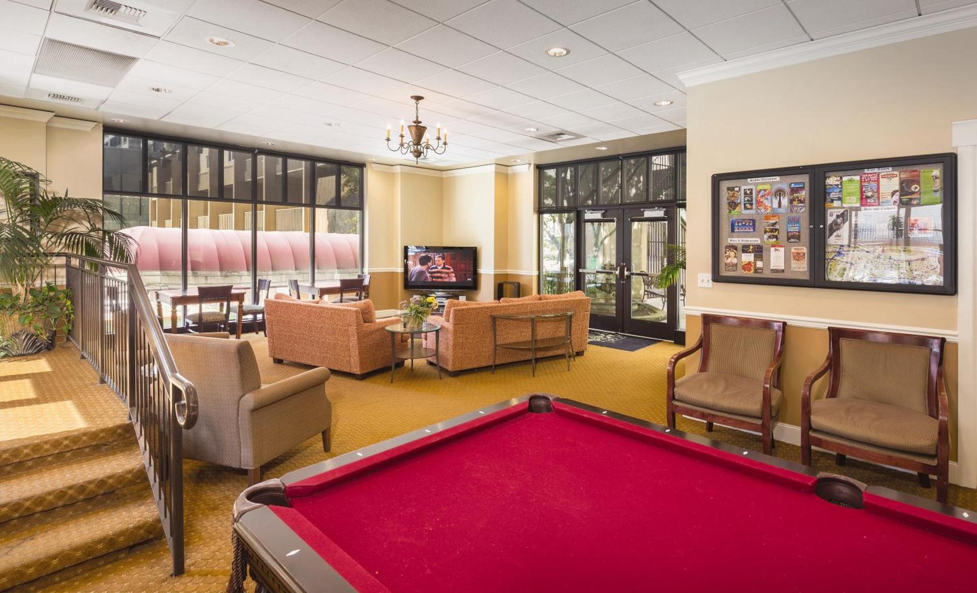 WorldMark Seattle - The Camlin photo 11