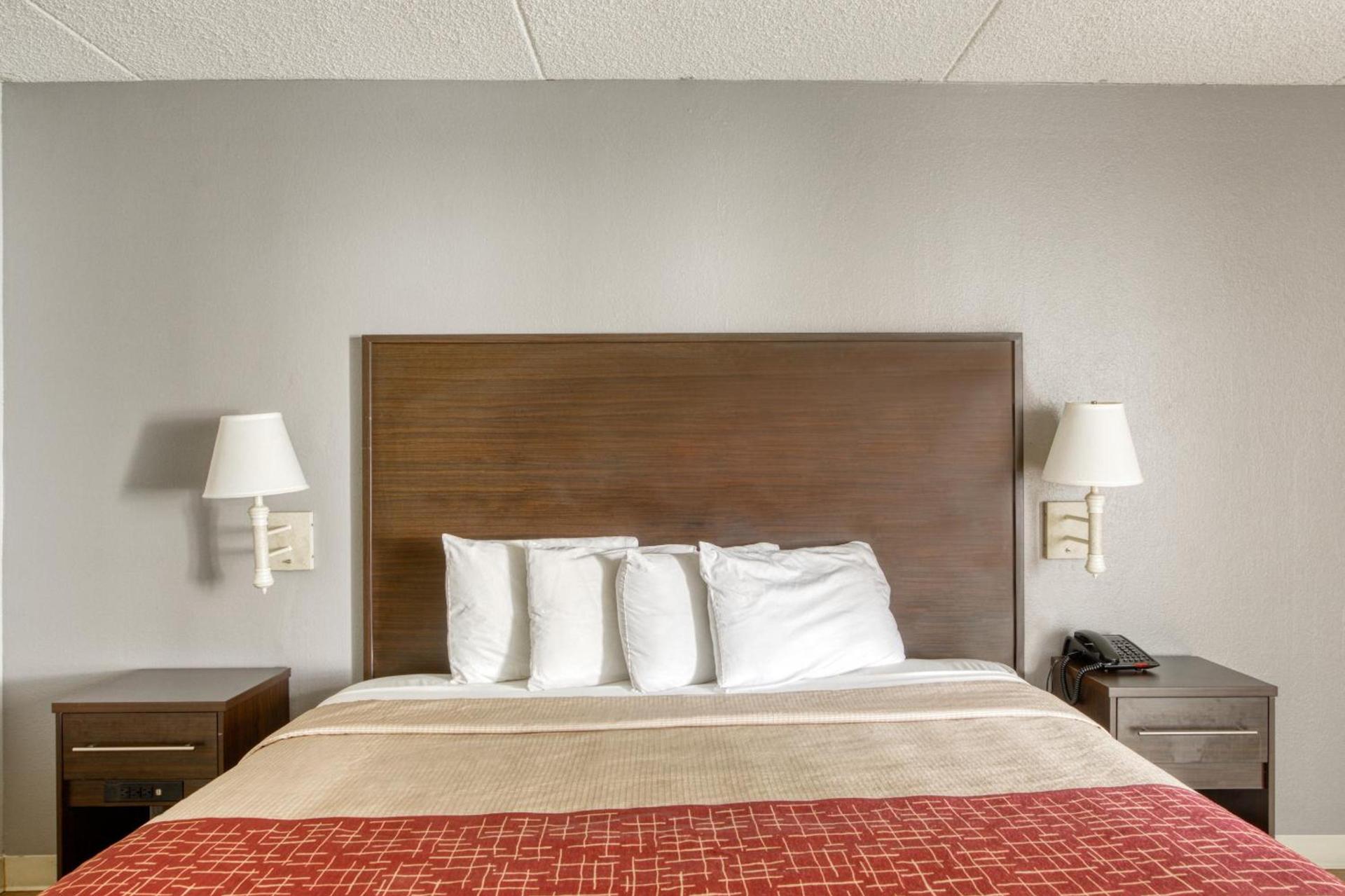 OYO Hotel Burlington South photo 26