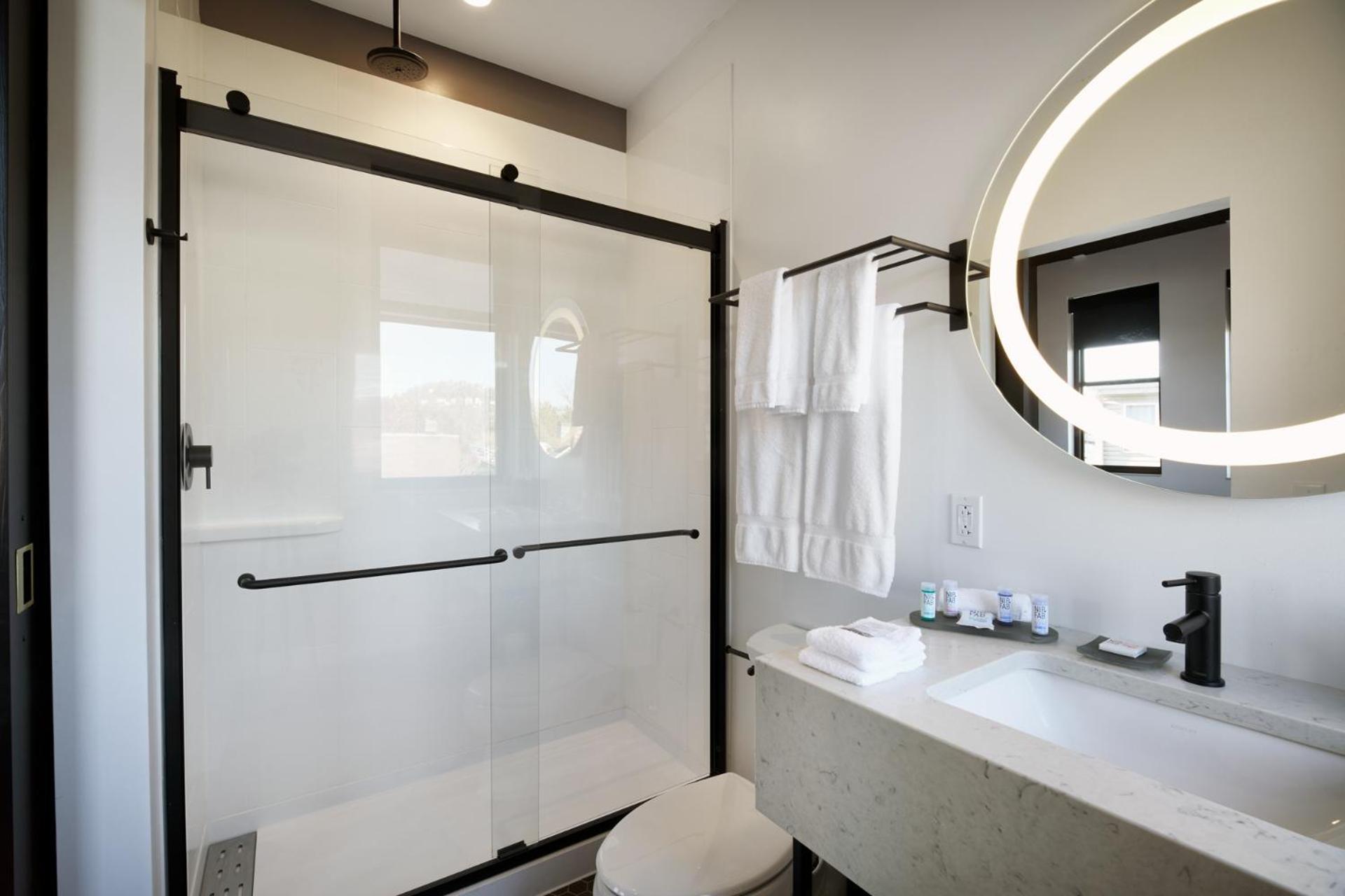 TRYP by Wyndham Pittsburgh/Lawrenceville photo 85
