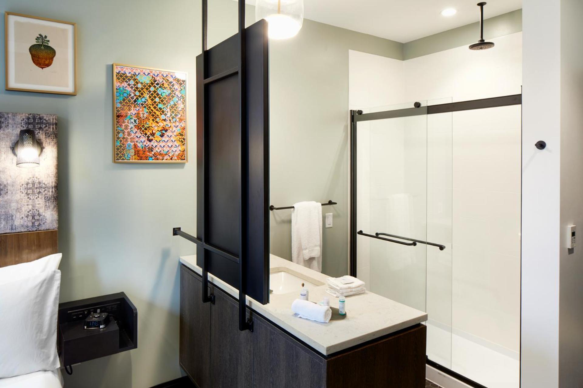 TRYP by Wyndham Pittsburgh/Lawrenceville photo 70
