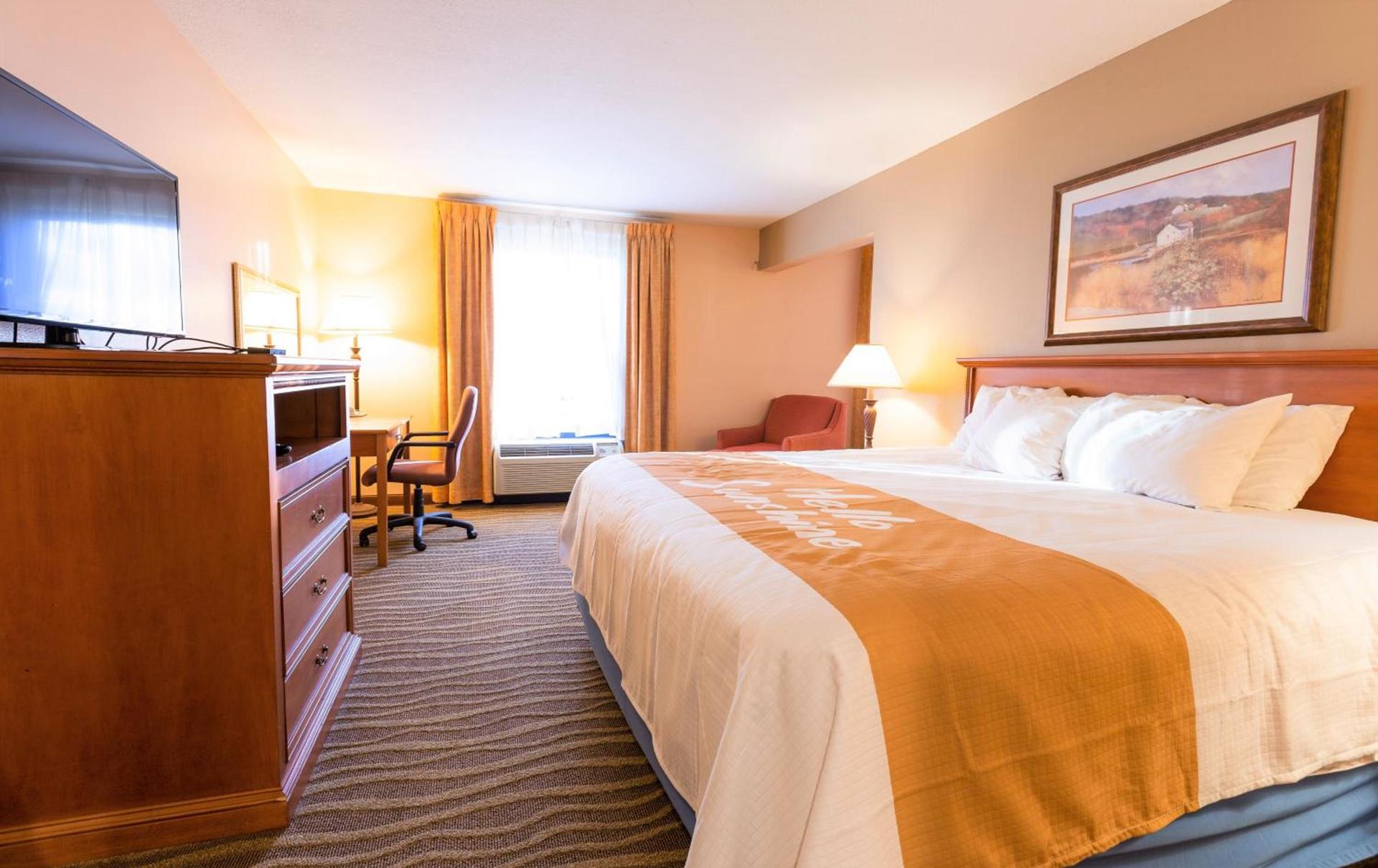 Days Inn & Suites by Wyndham Cuba photo 39