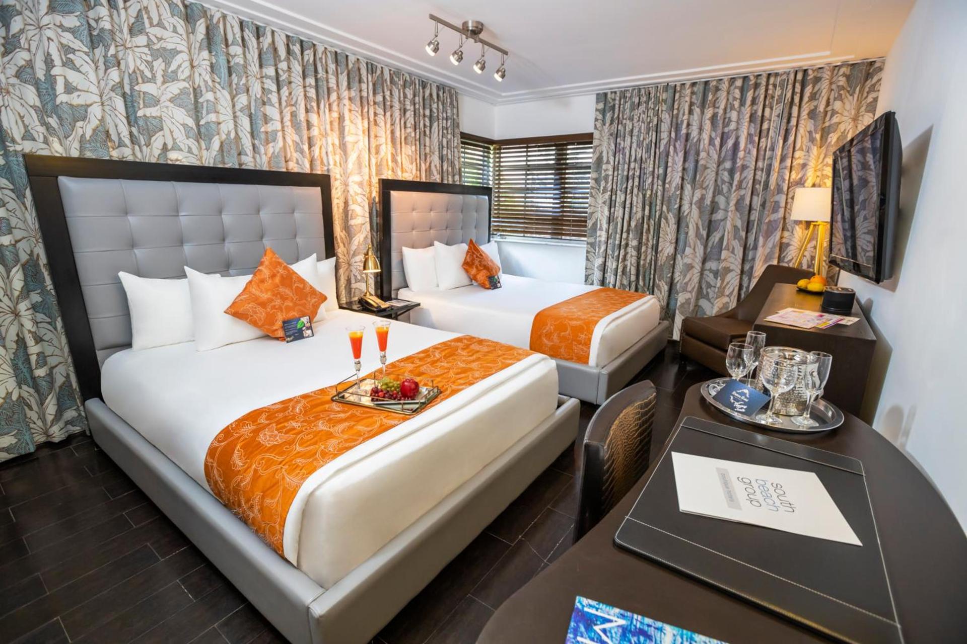 Riviera Suites photo 36
