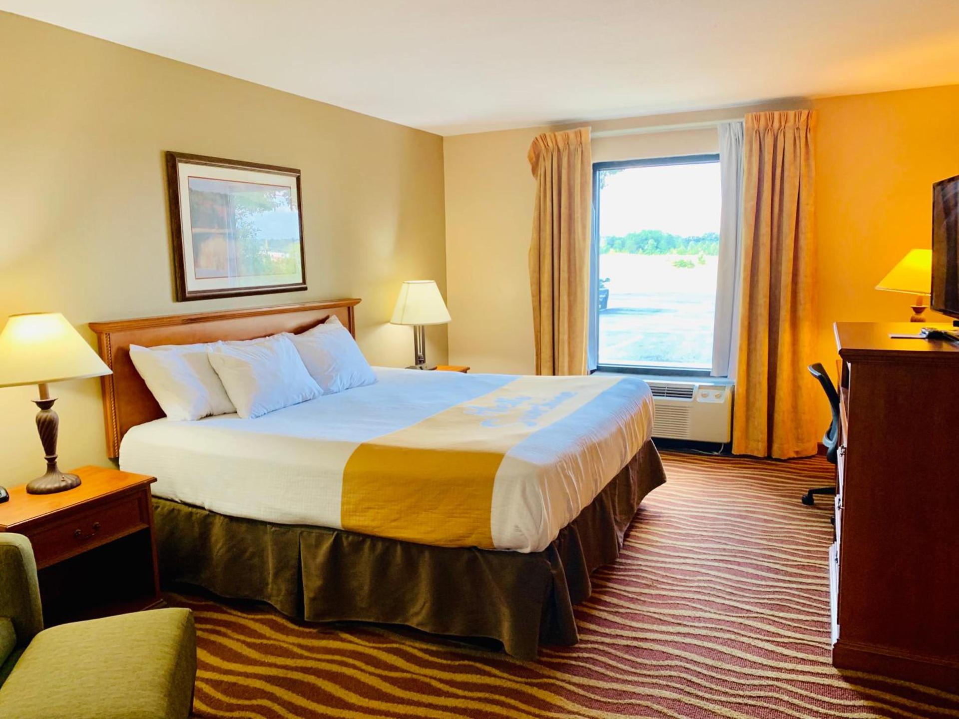 Days Inn & Suites by Wyndham Cuba photo 38
