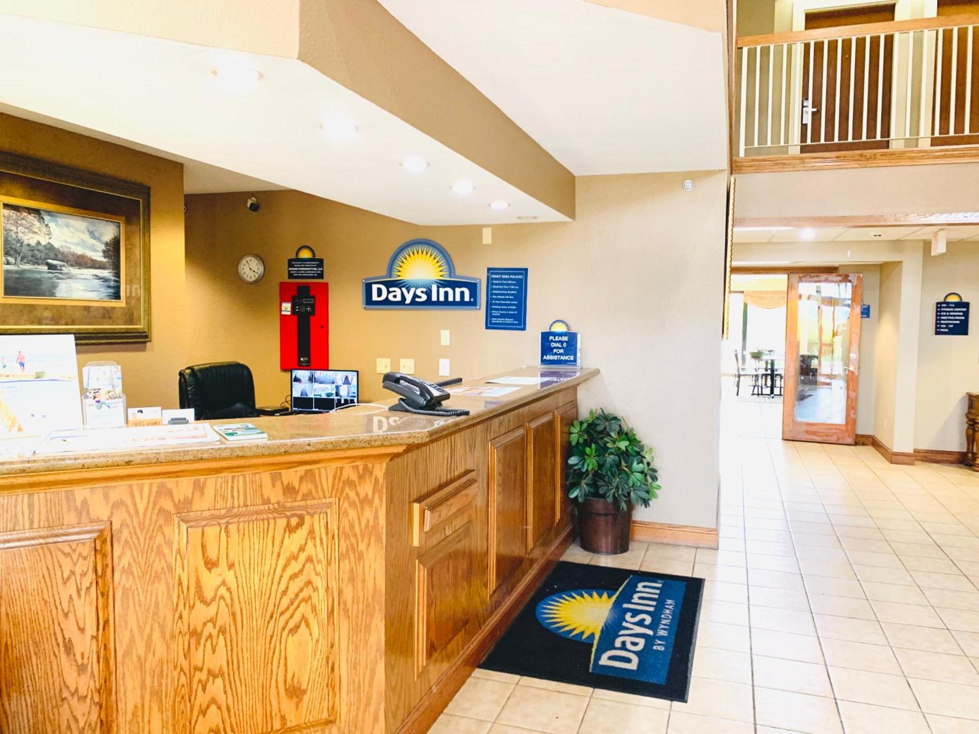 Days Inn & Suites by Wyndham Cuba photo 31