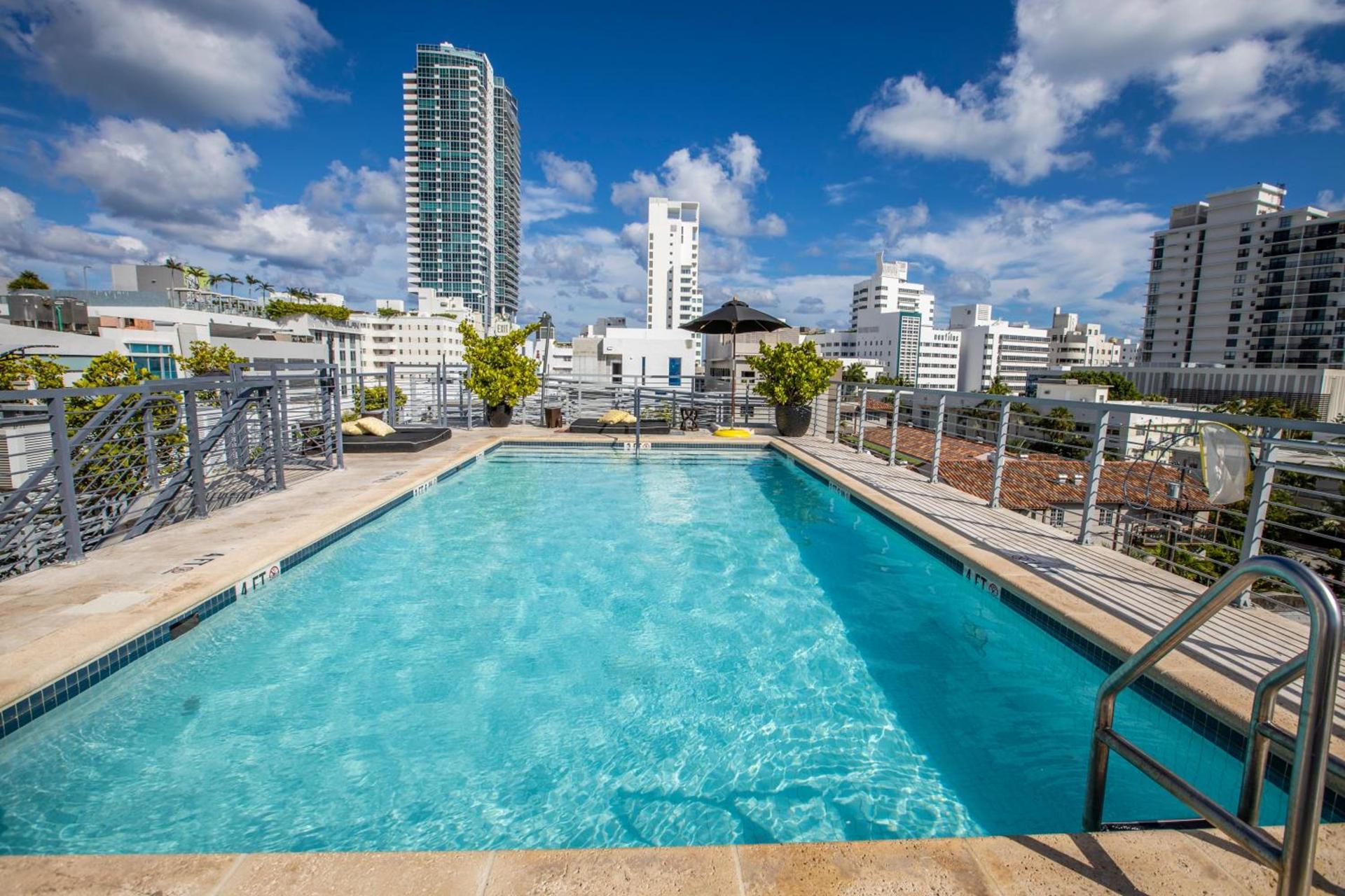 Riviera Suites photo 7