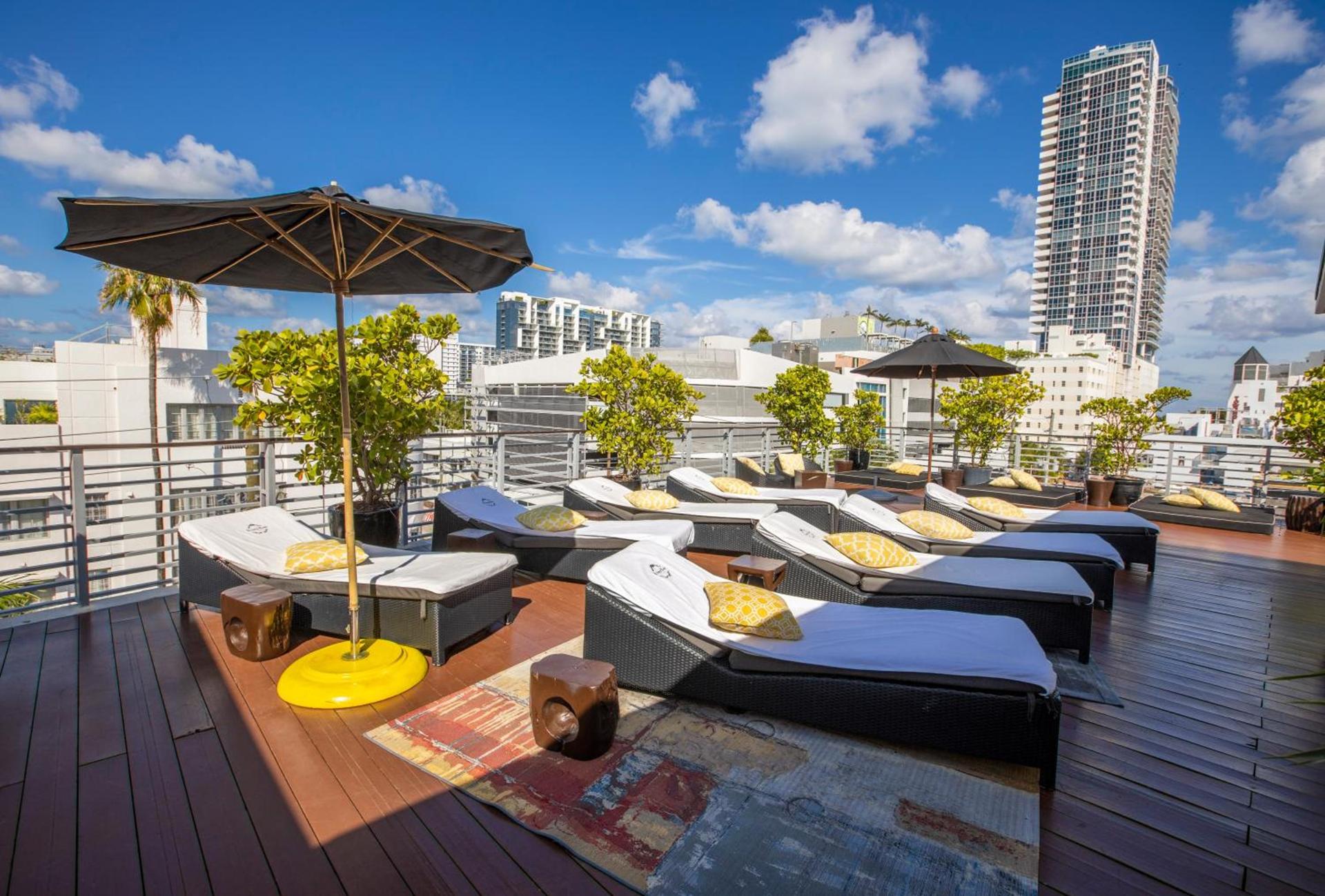 Riviera Suites photo 11