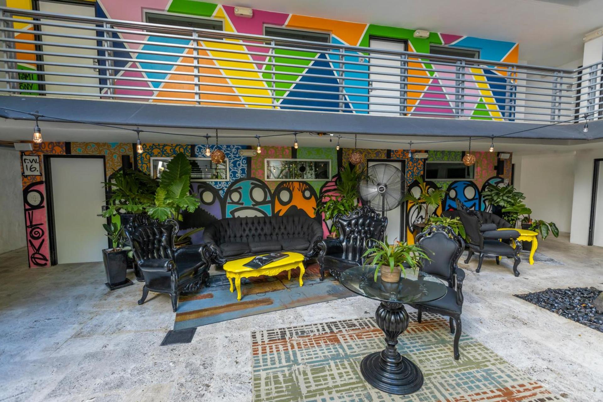 Riviera Suites photo 67