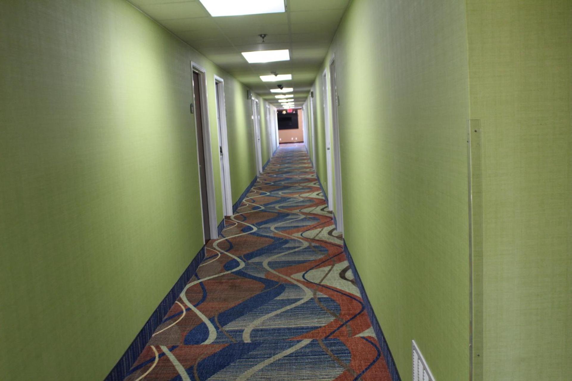 Magnolia Inn and Suites Southaven photo 9