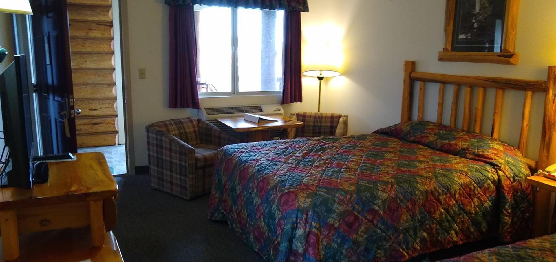 Ponderosa Motel photo 8