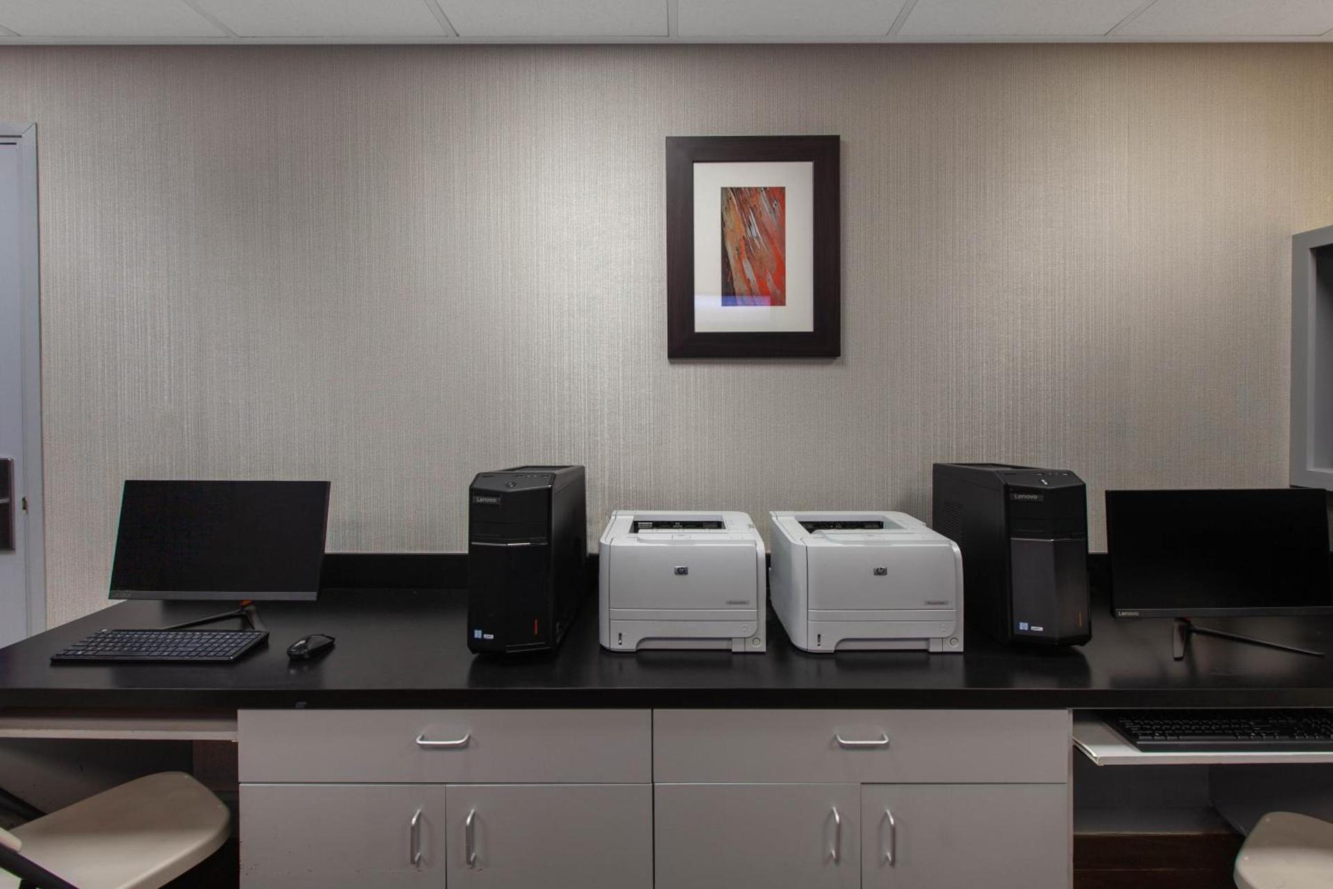 Wingate by Wyndham Oklahoma City Airport photo 29