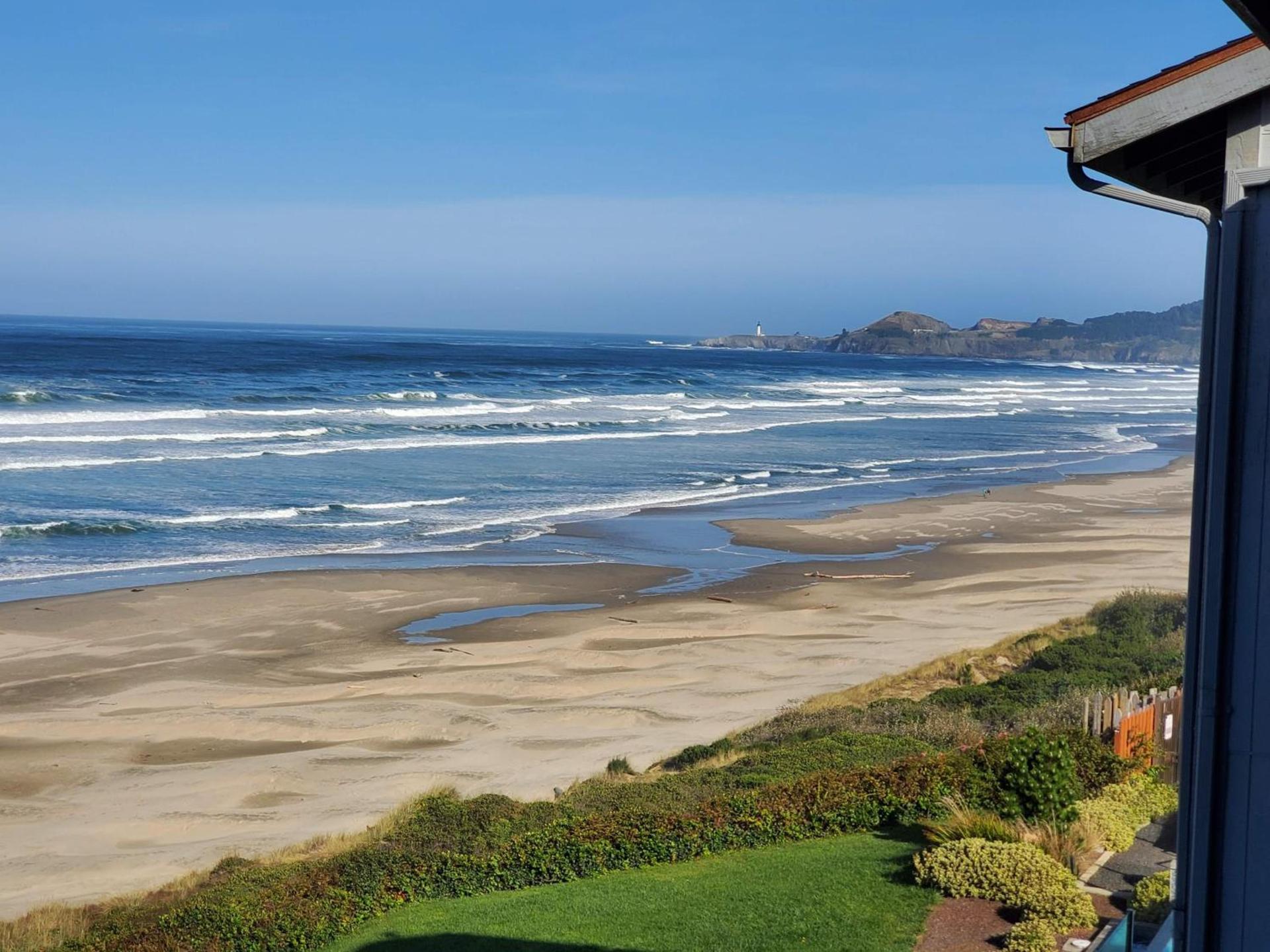 Nye Beach Cottages photo 8