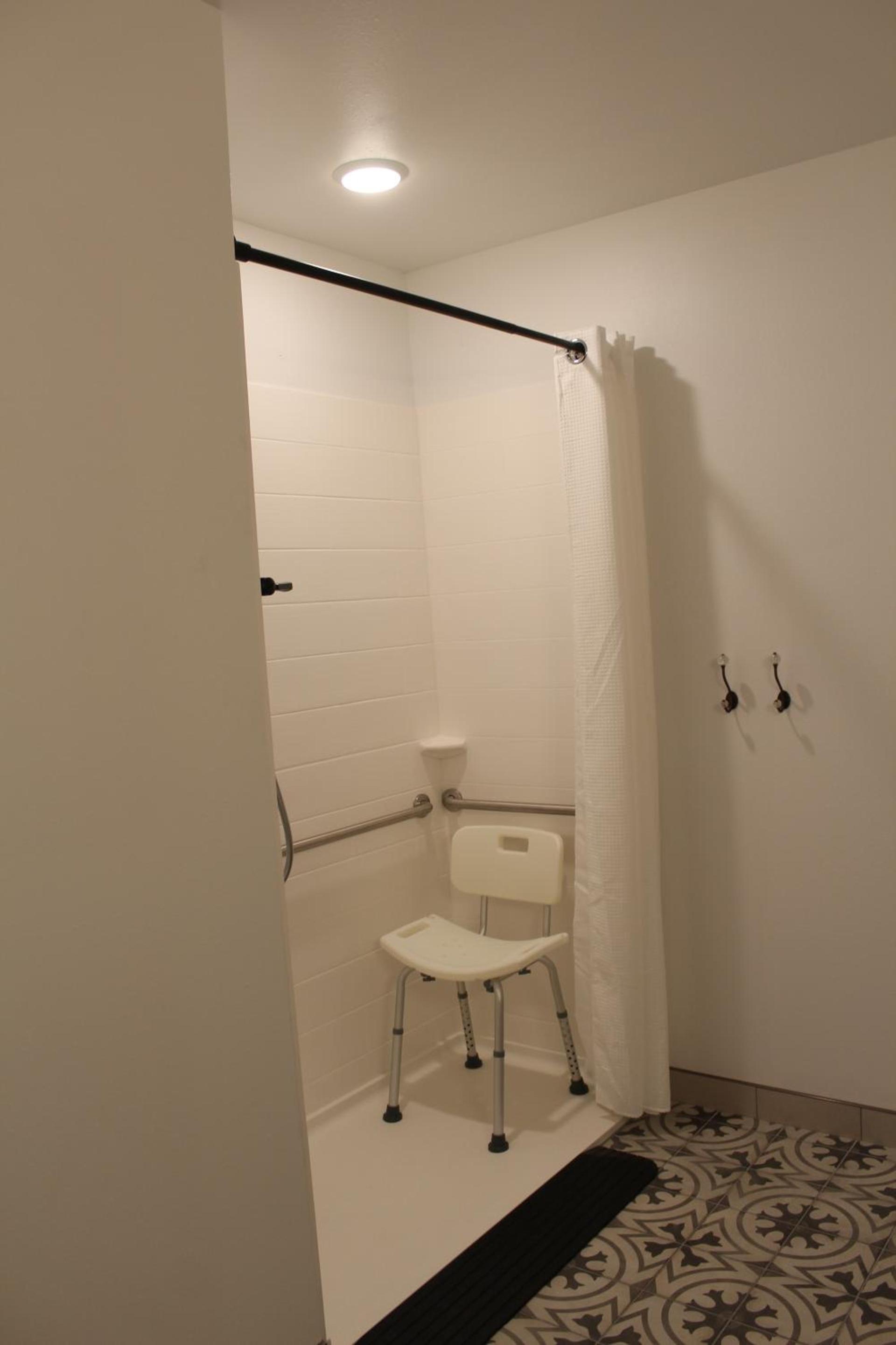 Waterfront Hotel photo 24