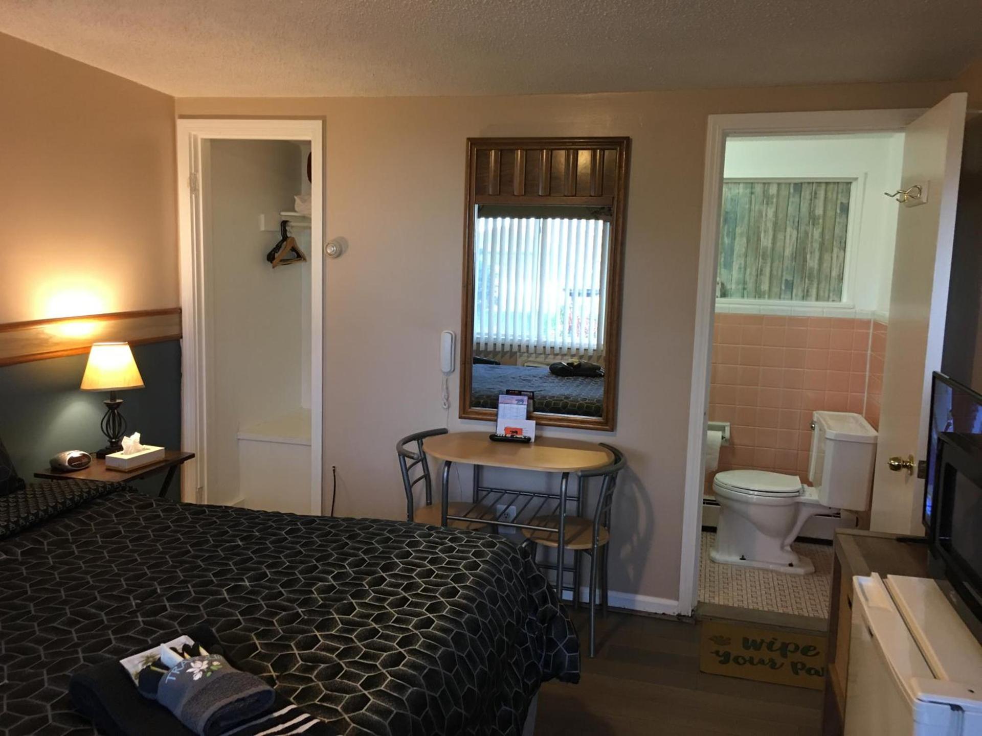 Big Bear Lodge photo 38