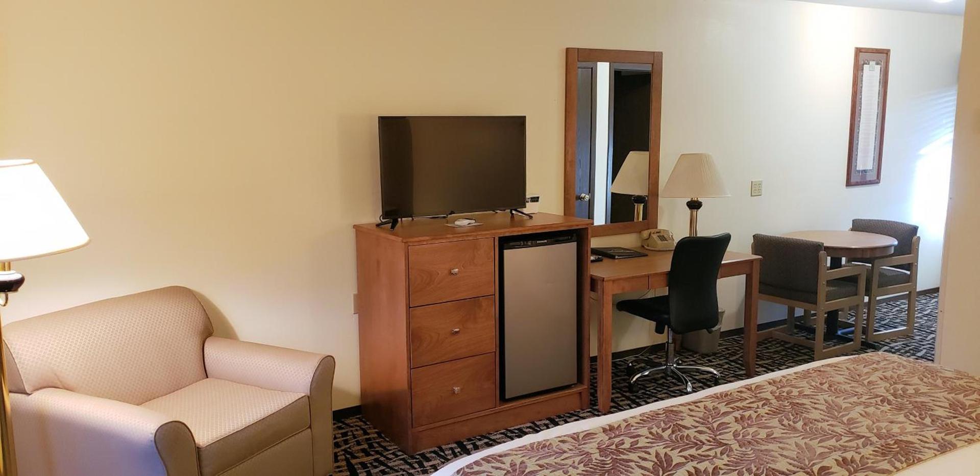 Stagecoach Inn & Suites photo 18