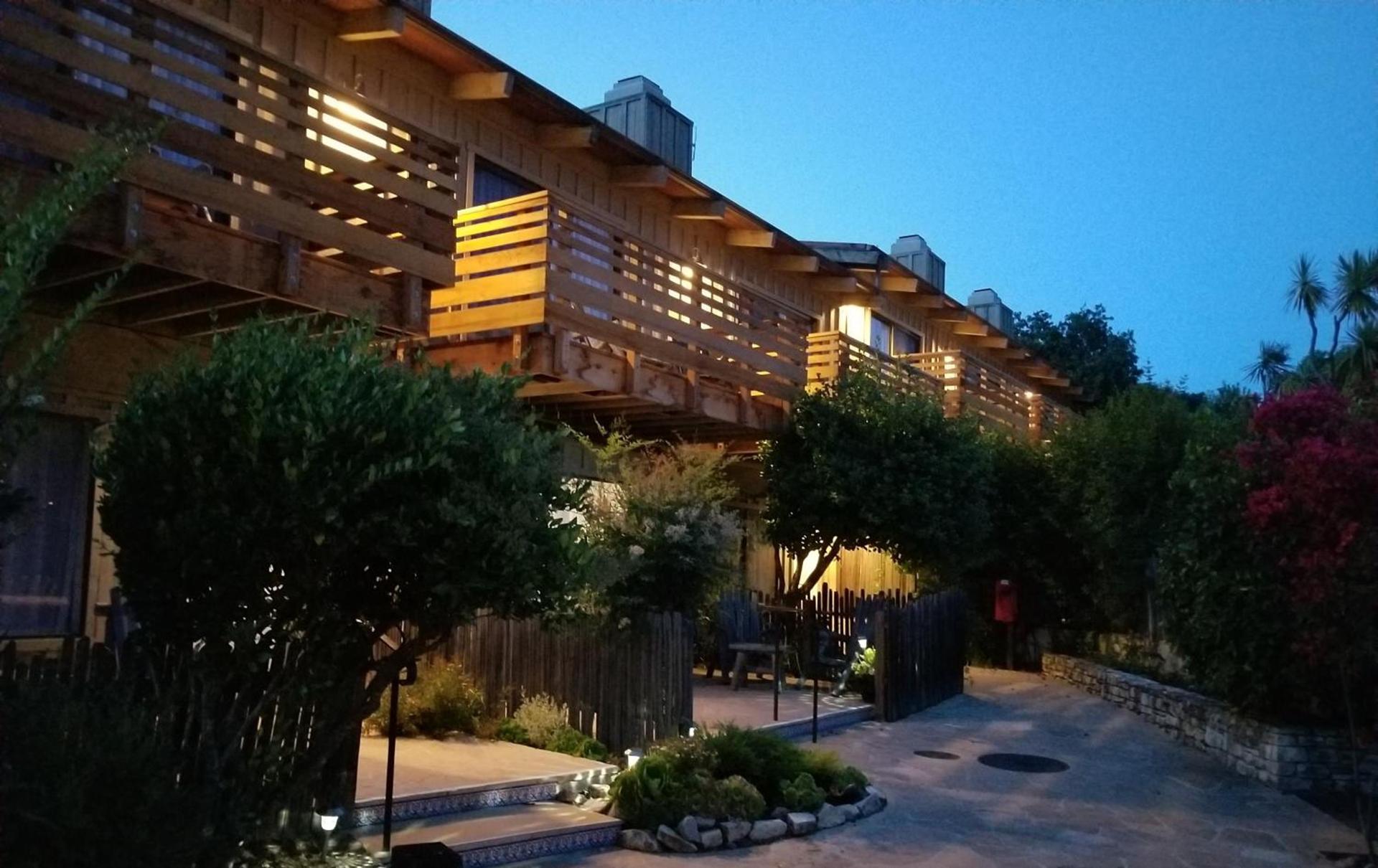 Carmel Valley Lodge photo 7