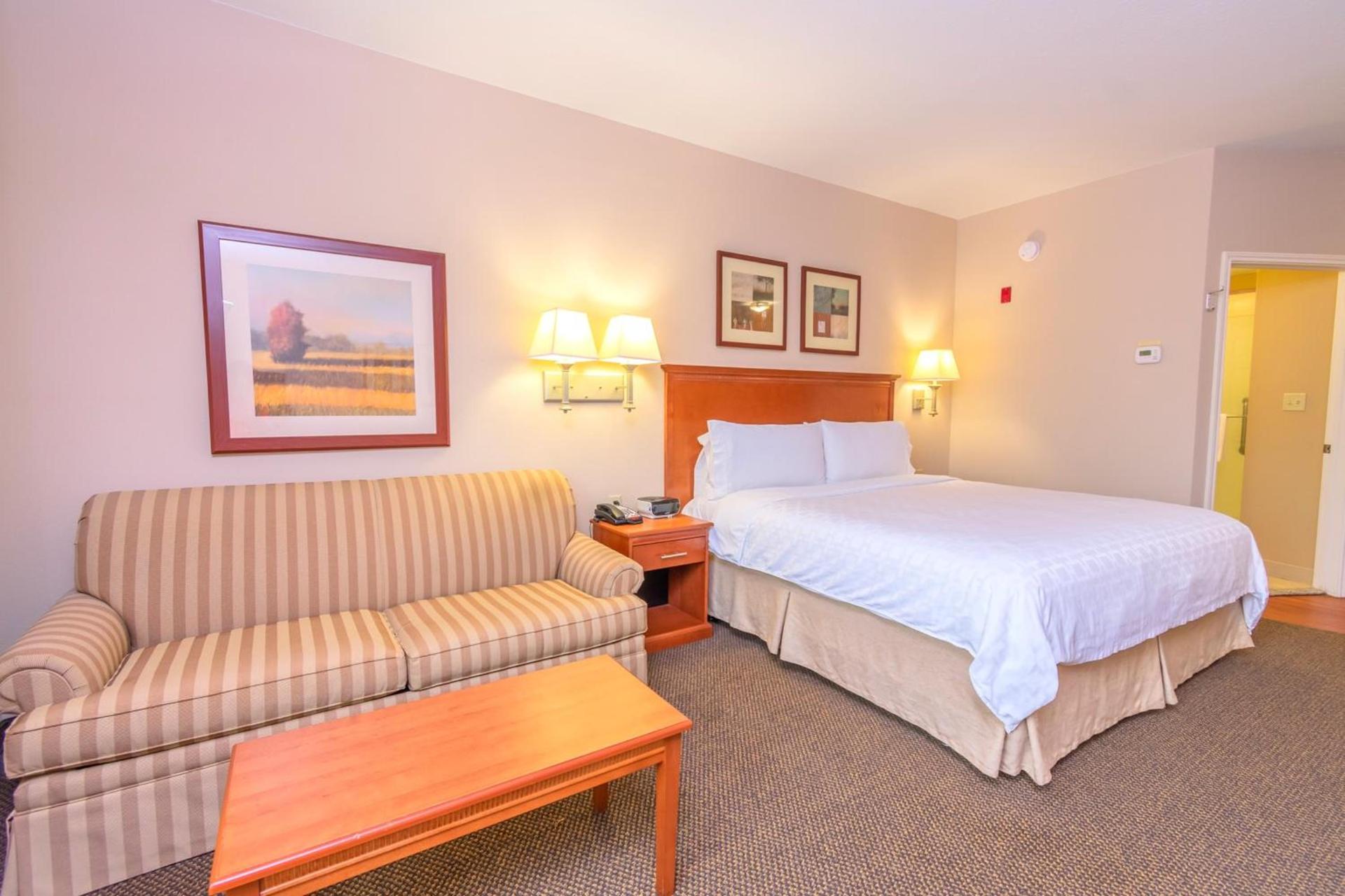 Candlewood Suites Houston I-10 East by IHG photo 12