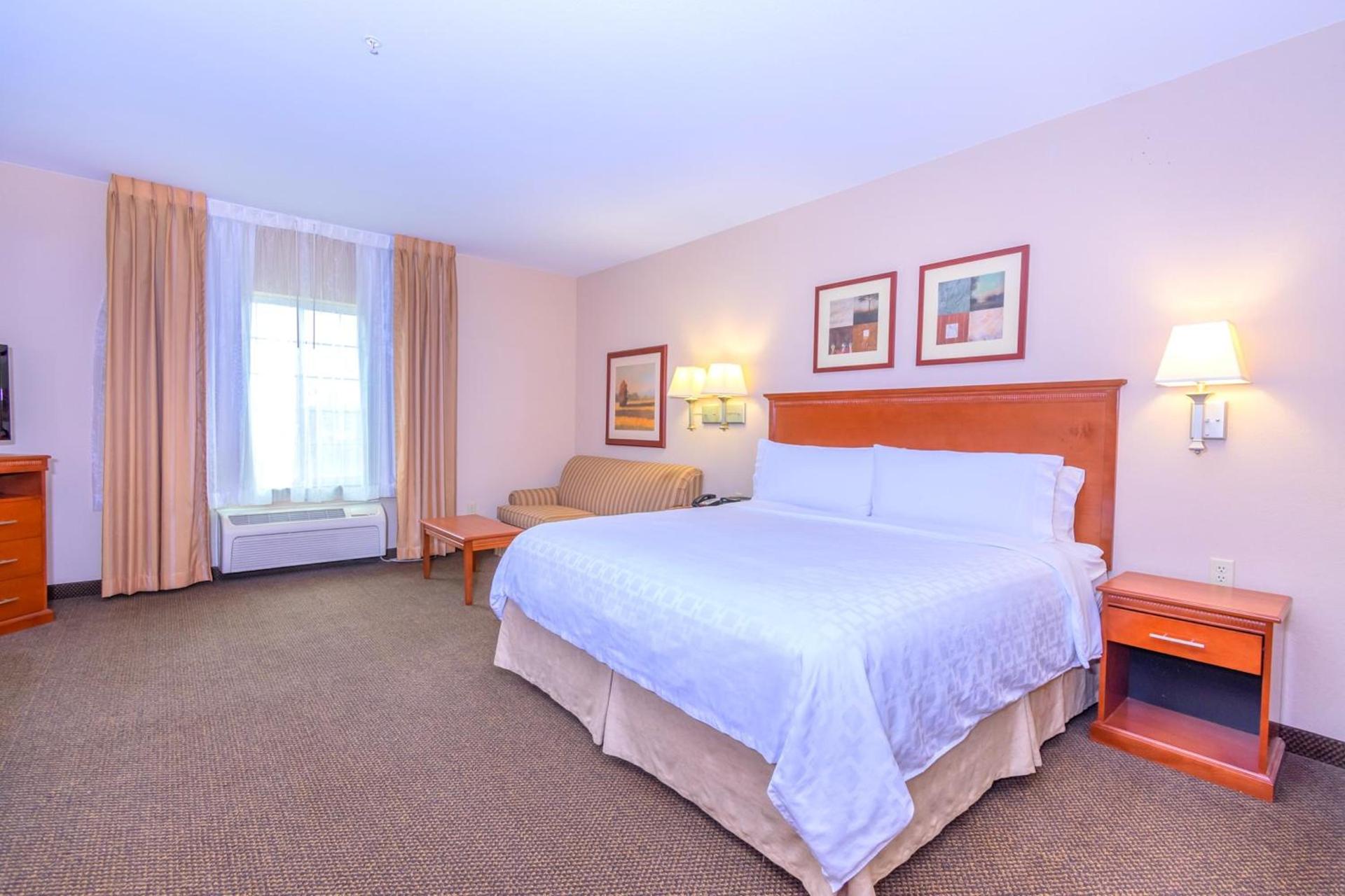Candlewood Suites Houston I-10 East by IHG photo 11
