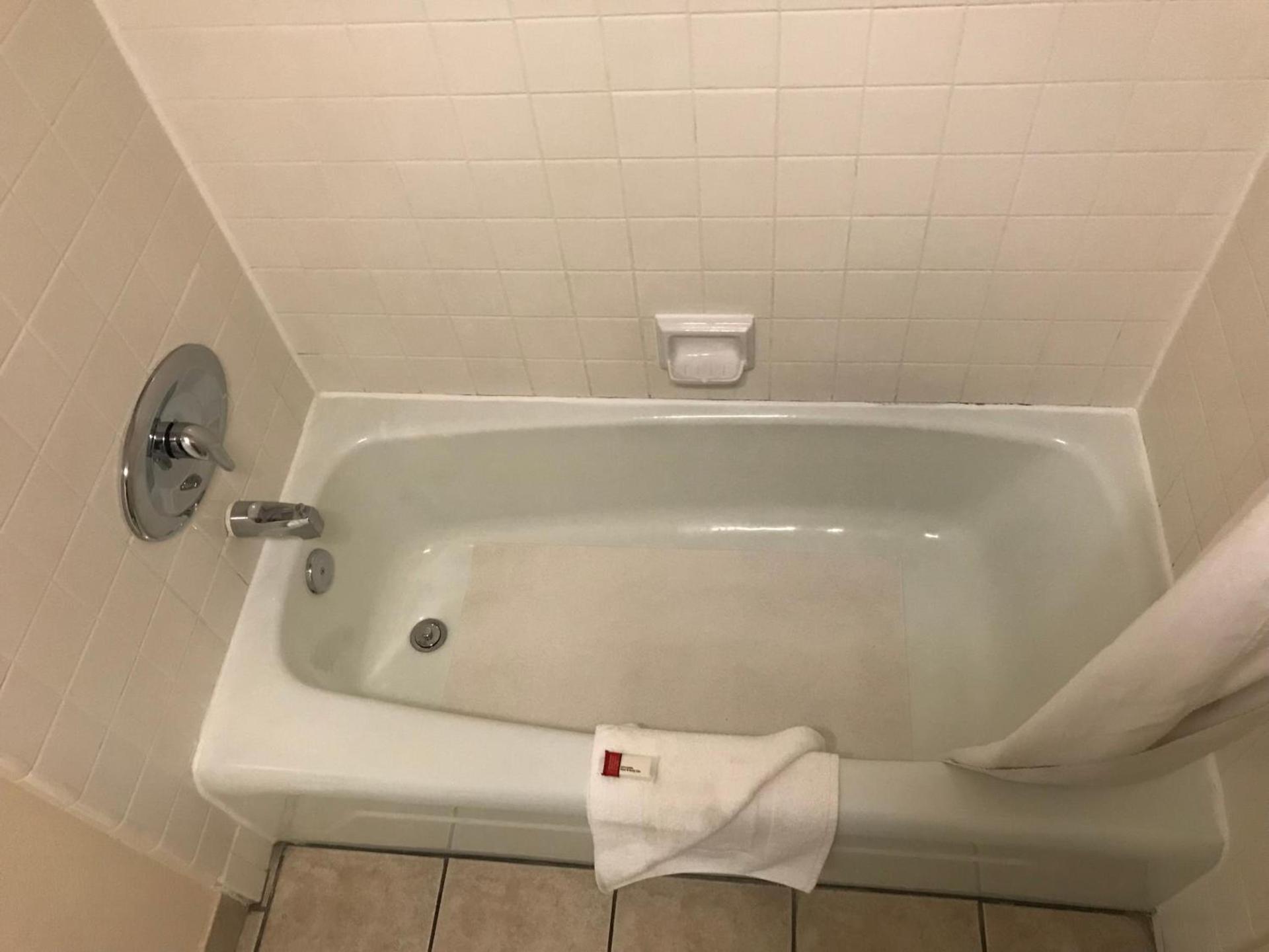 Days Inn by Wyndham San Jose Convention Center photo 15