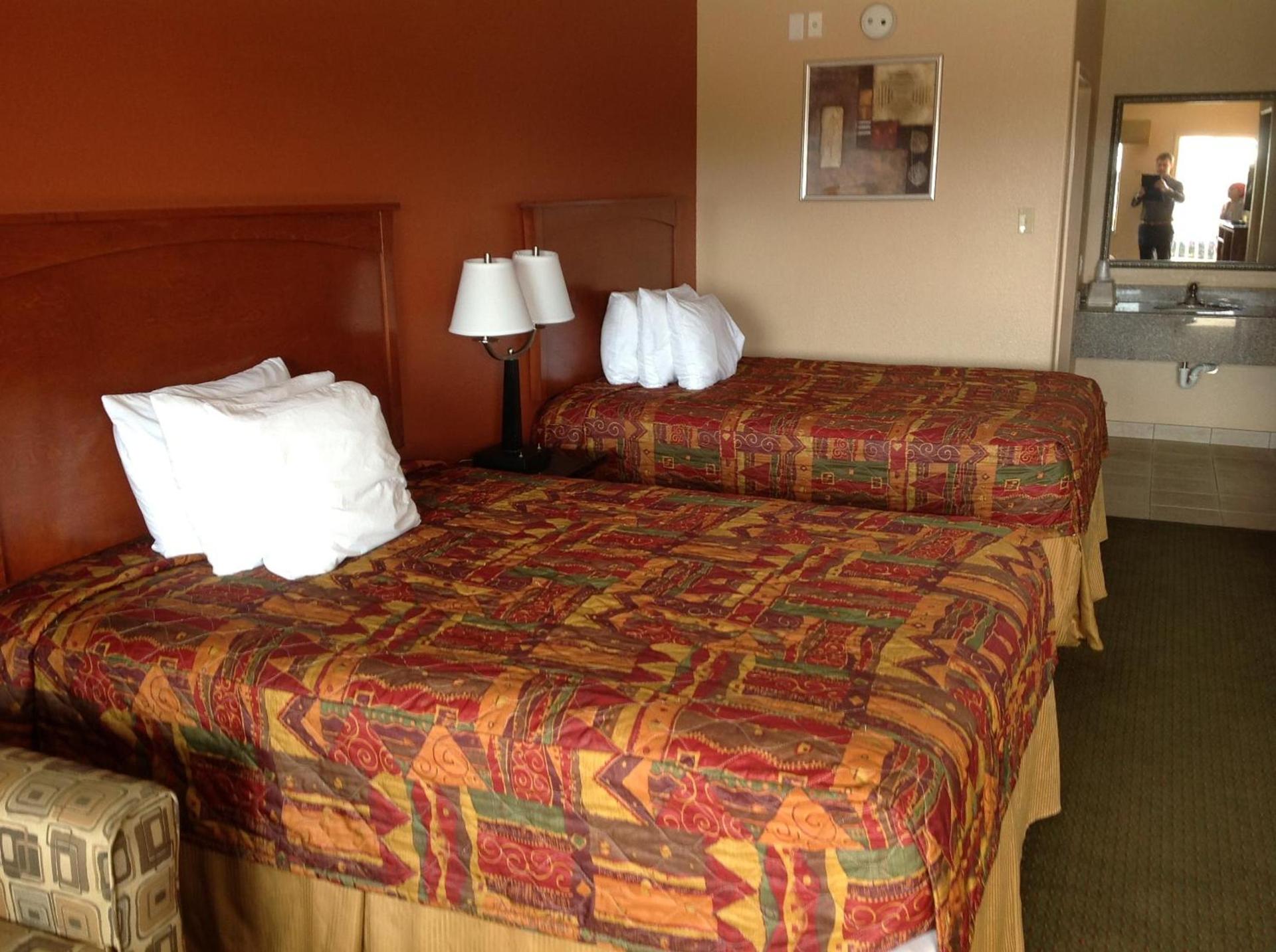 Budgetel Inn and Suites photo 11