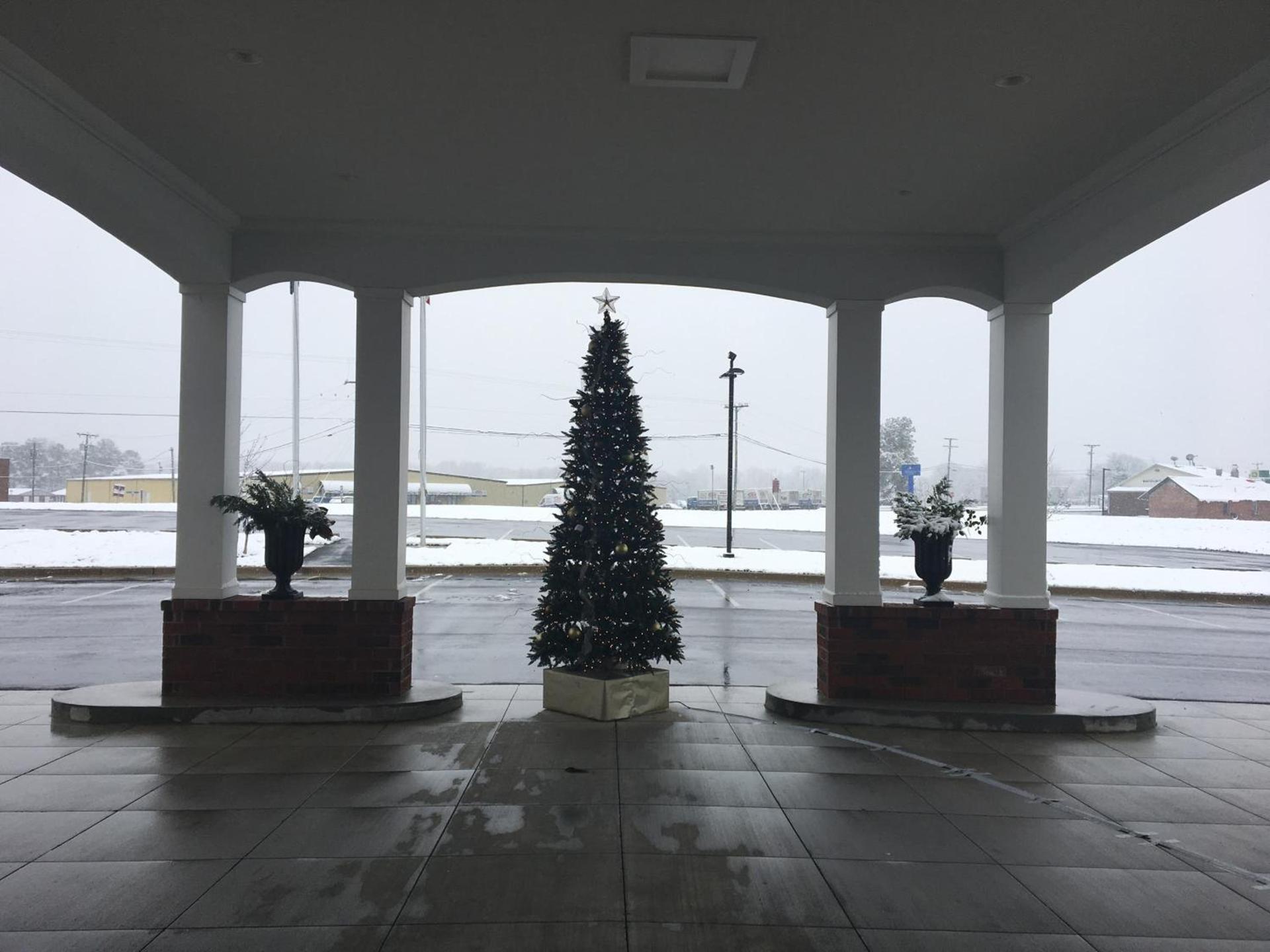 Appomattox Inn and Suites photo 16