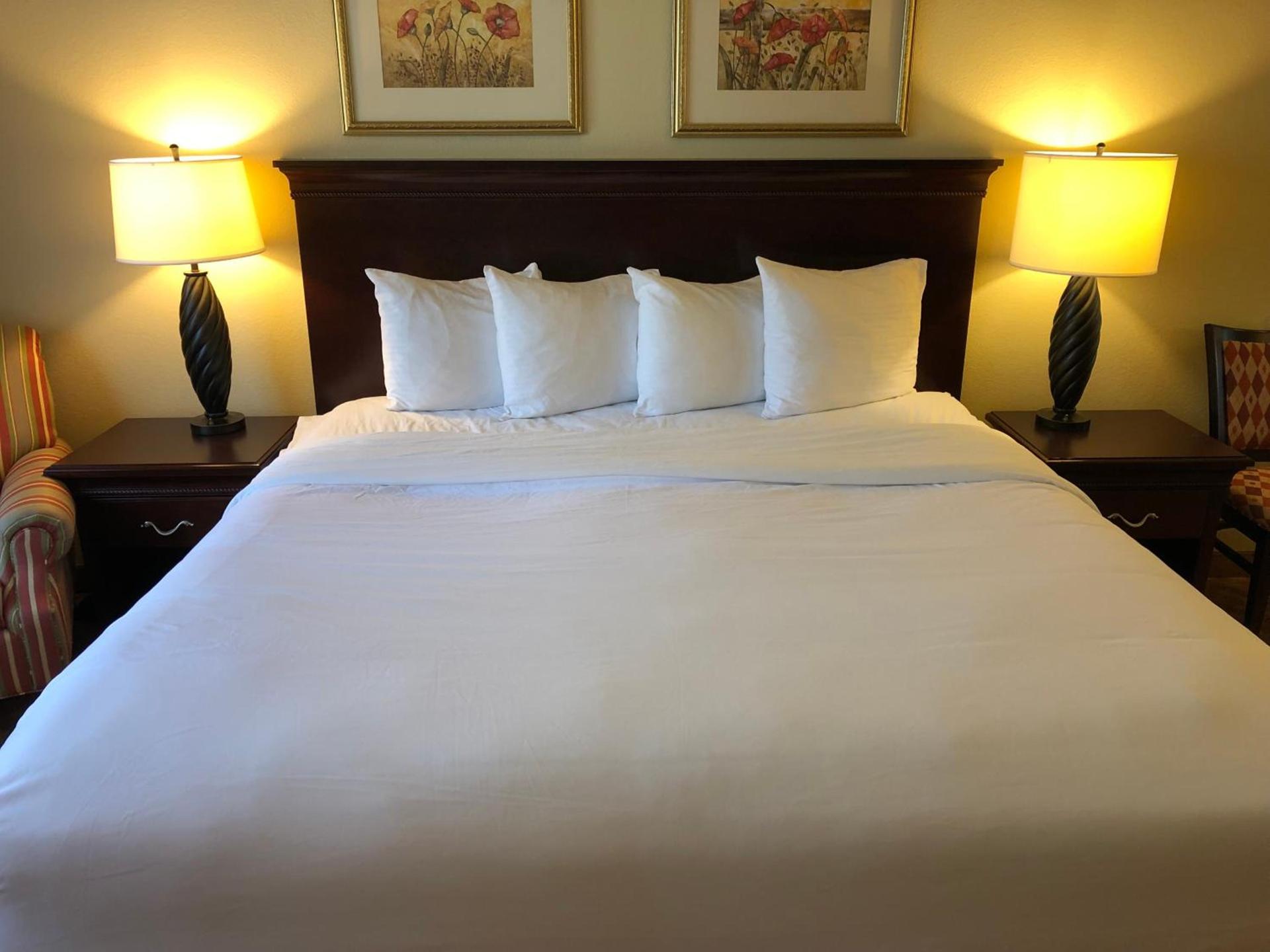 AmericInn by Wyndham Iron Mountain photo 37