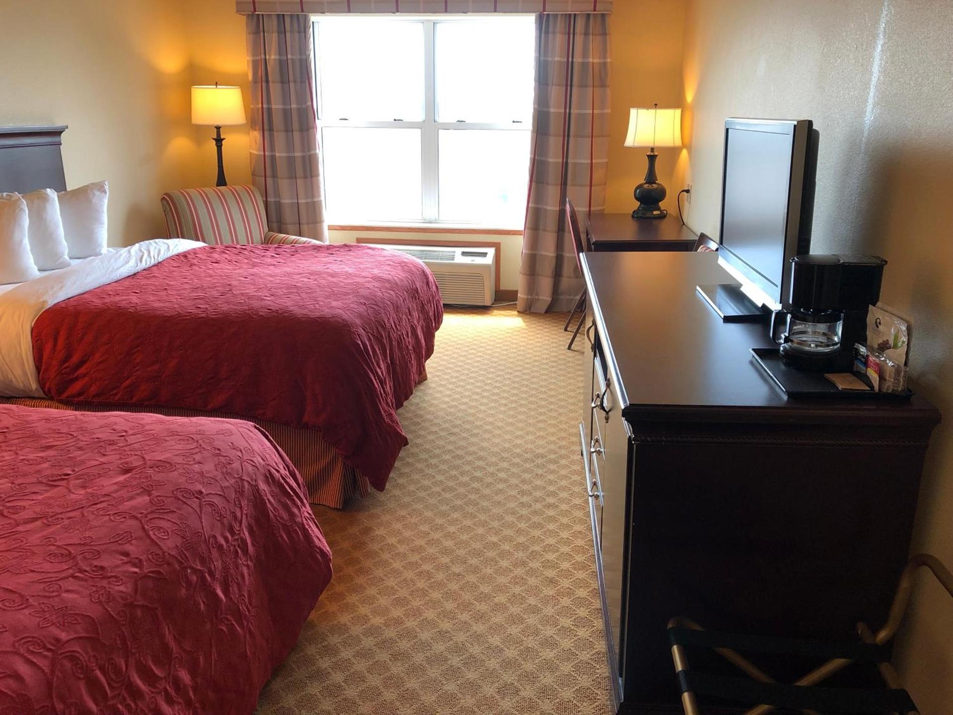 AmericInn by Wyndham Iron Mountain photo 45