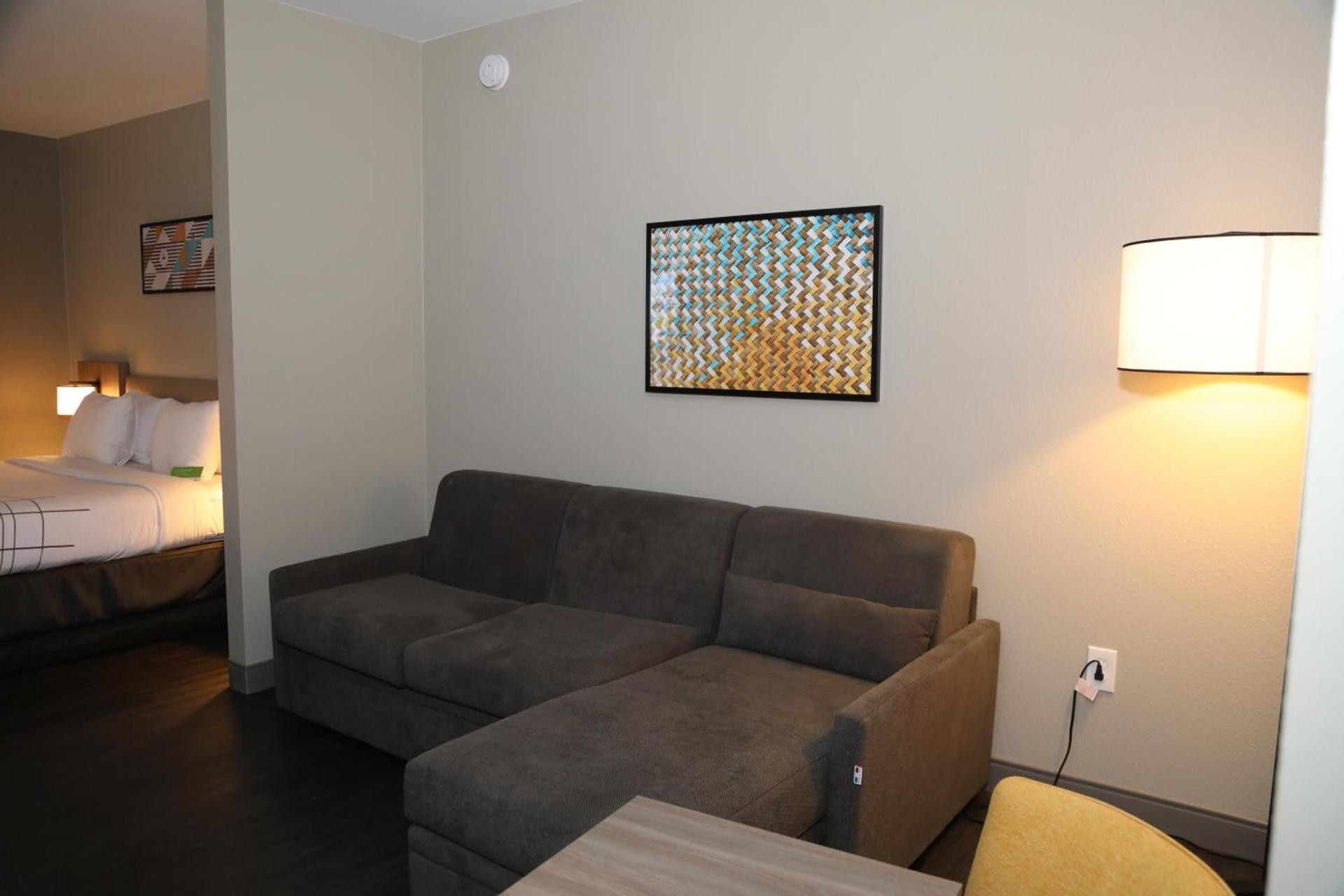 La Quinta by Wyndham Montgomery photo 59