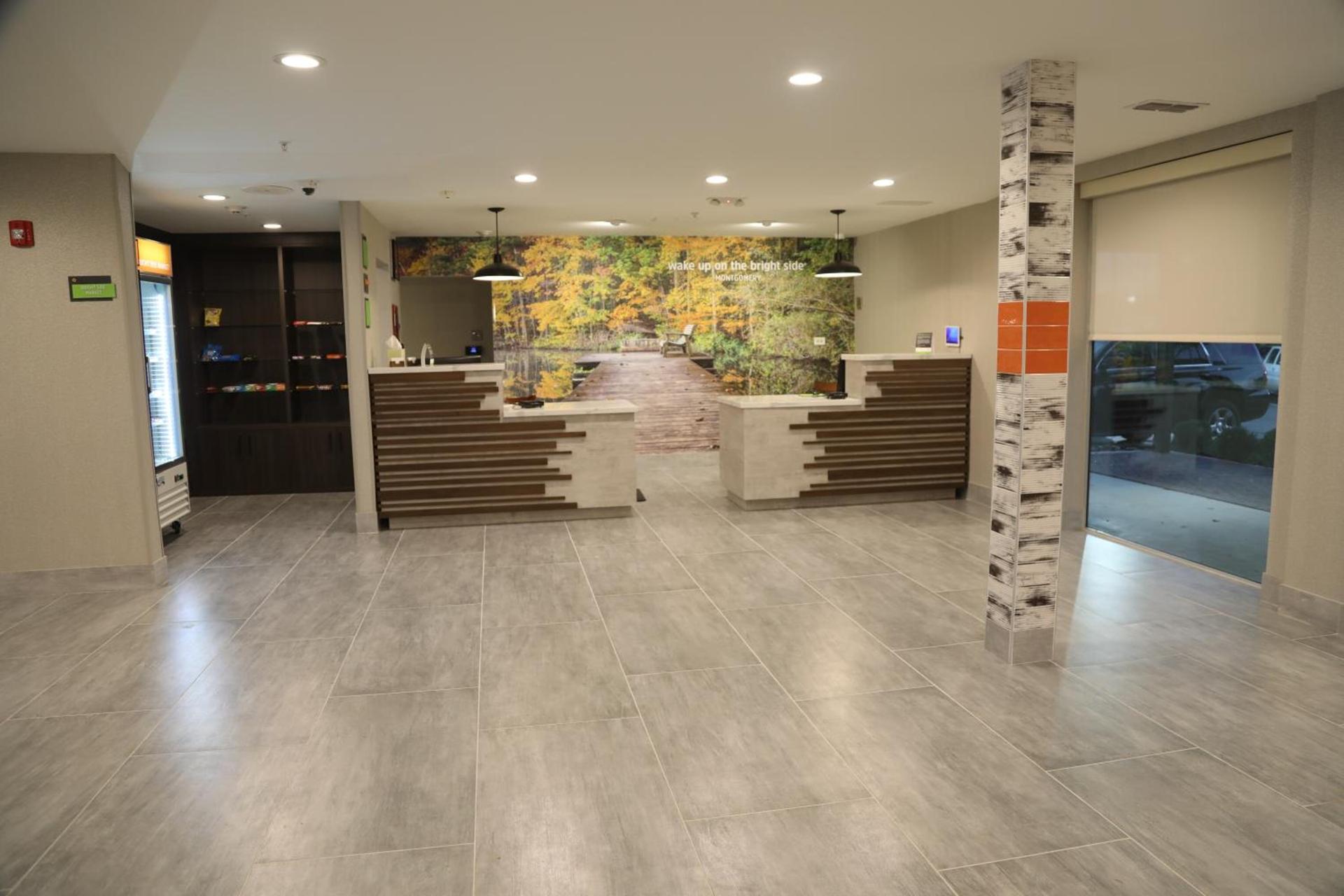 La Quinta by Wyndham Montgomery photo 5
