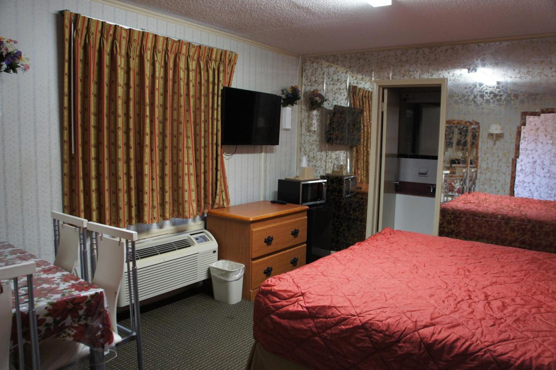 Royalinn & suites photo 27