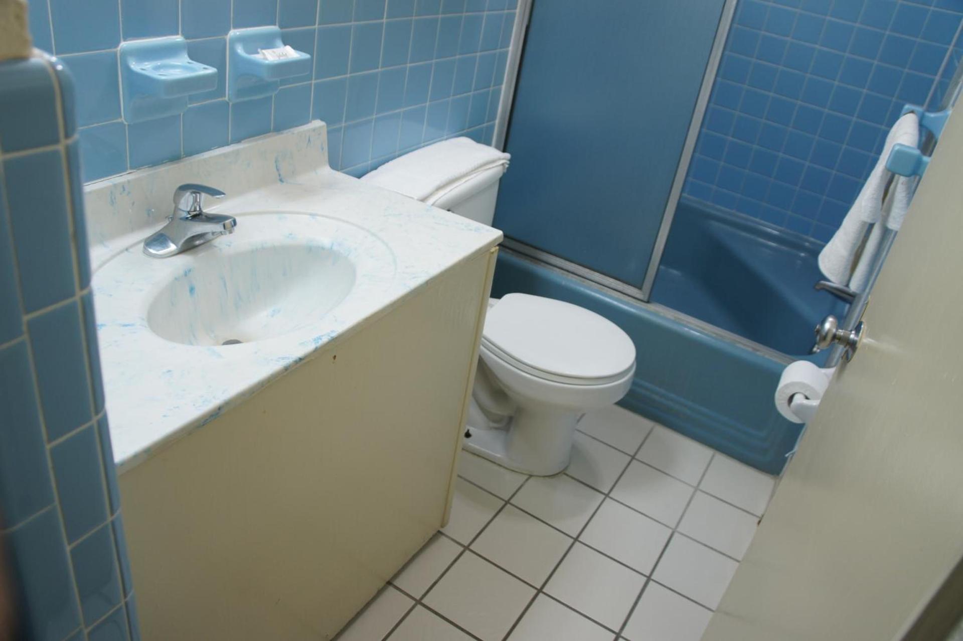 Royalinn & suites photo 9