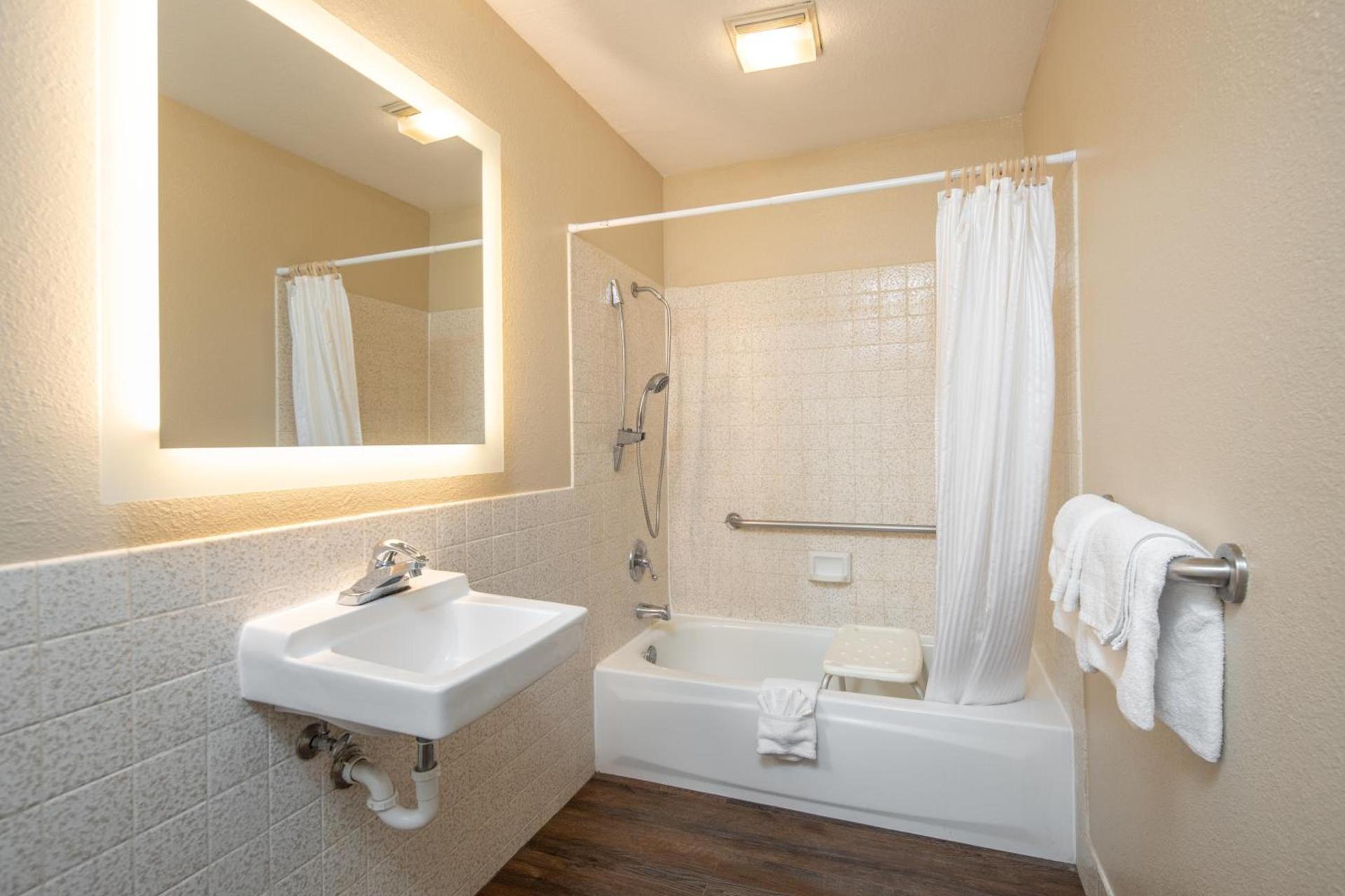 SureStay Hotel by Best Western Fairfield Napa Valley photo 28