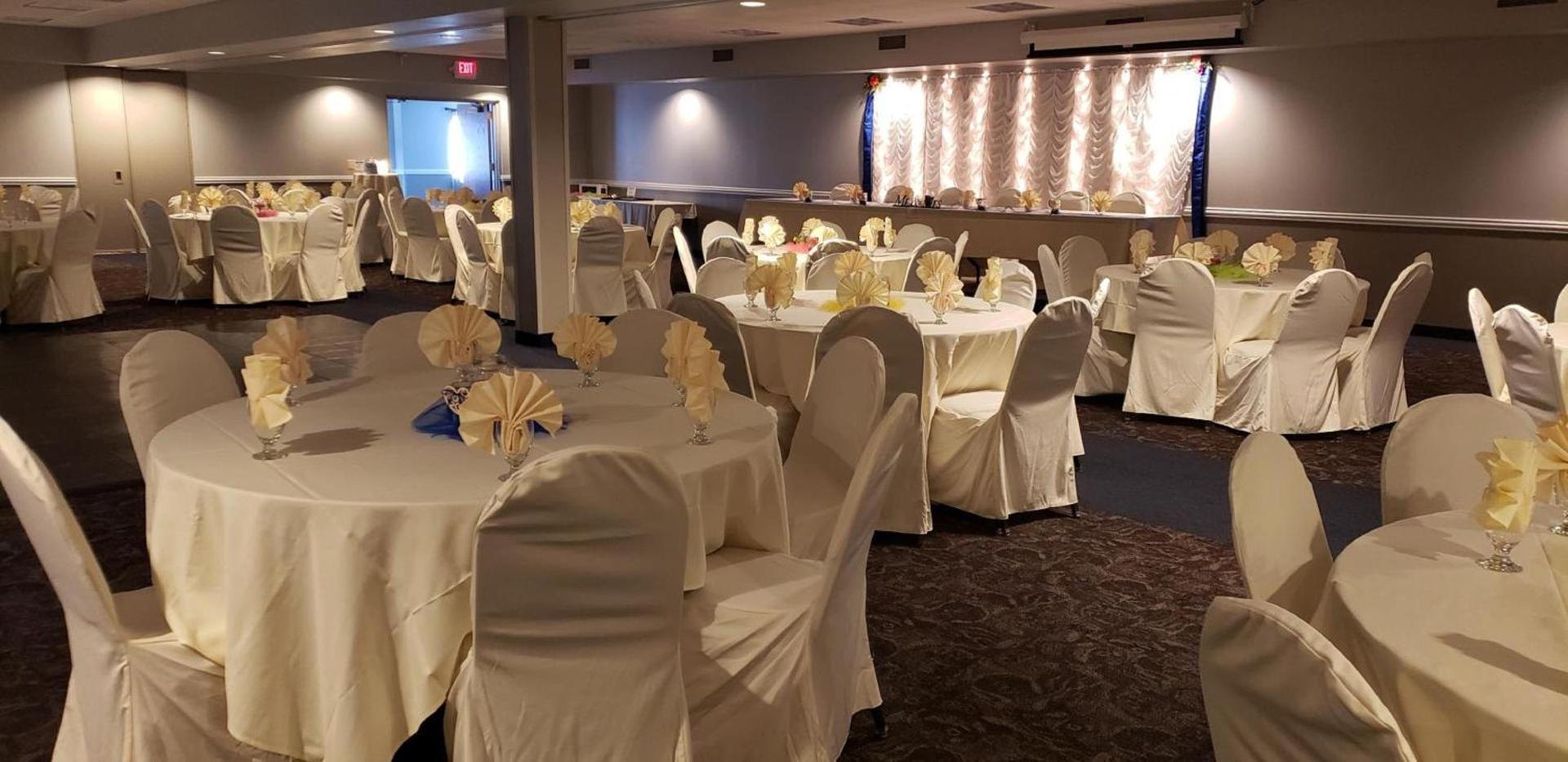 AmericInn by Wyndham Mankato Event Center near MSU photo 57