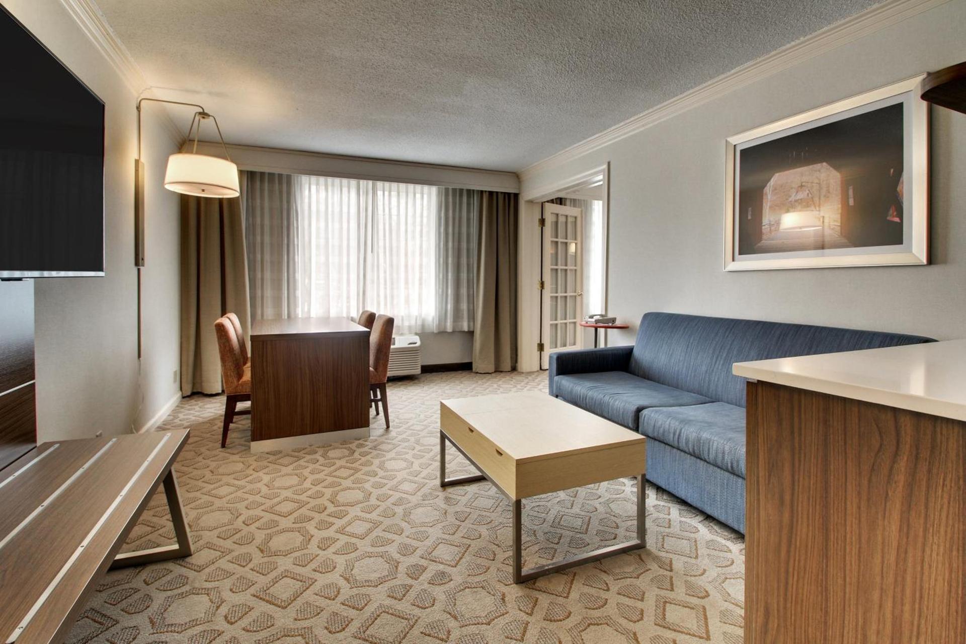 Holiday Inn Express Poughkeepsie by IHG photo 37