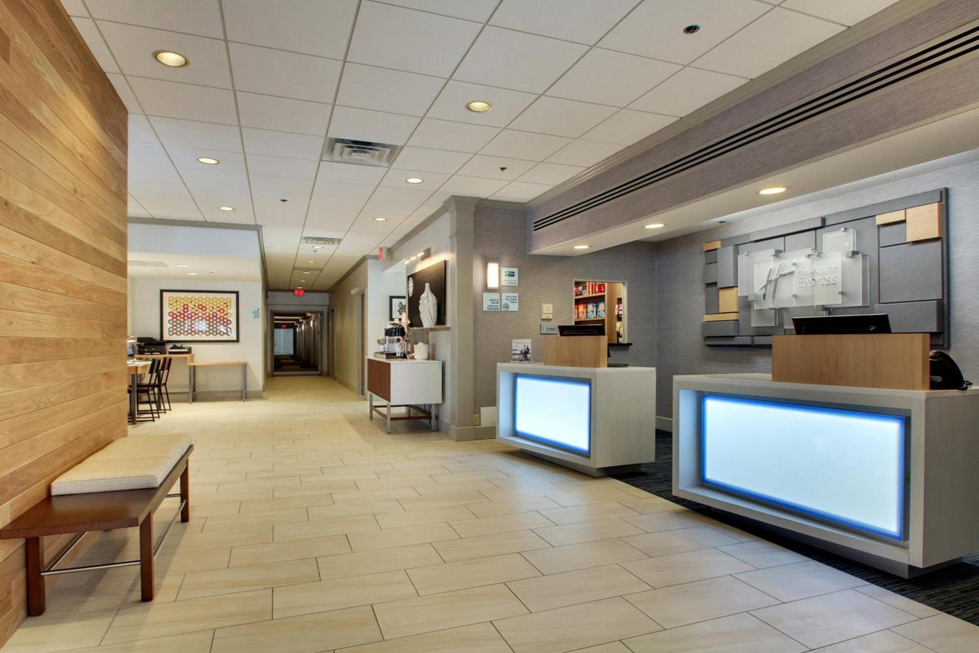 Holiday Inn Express Poughkeepsie by IHG photo 21