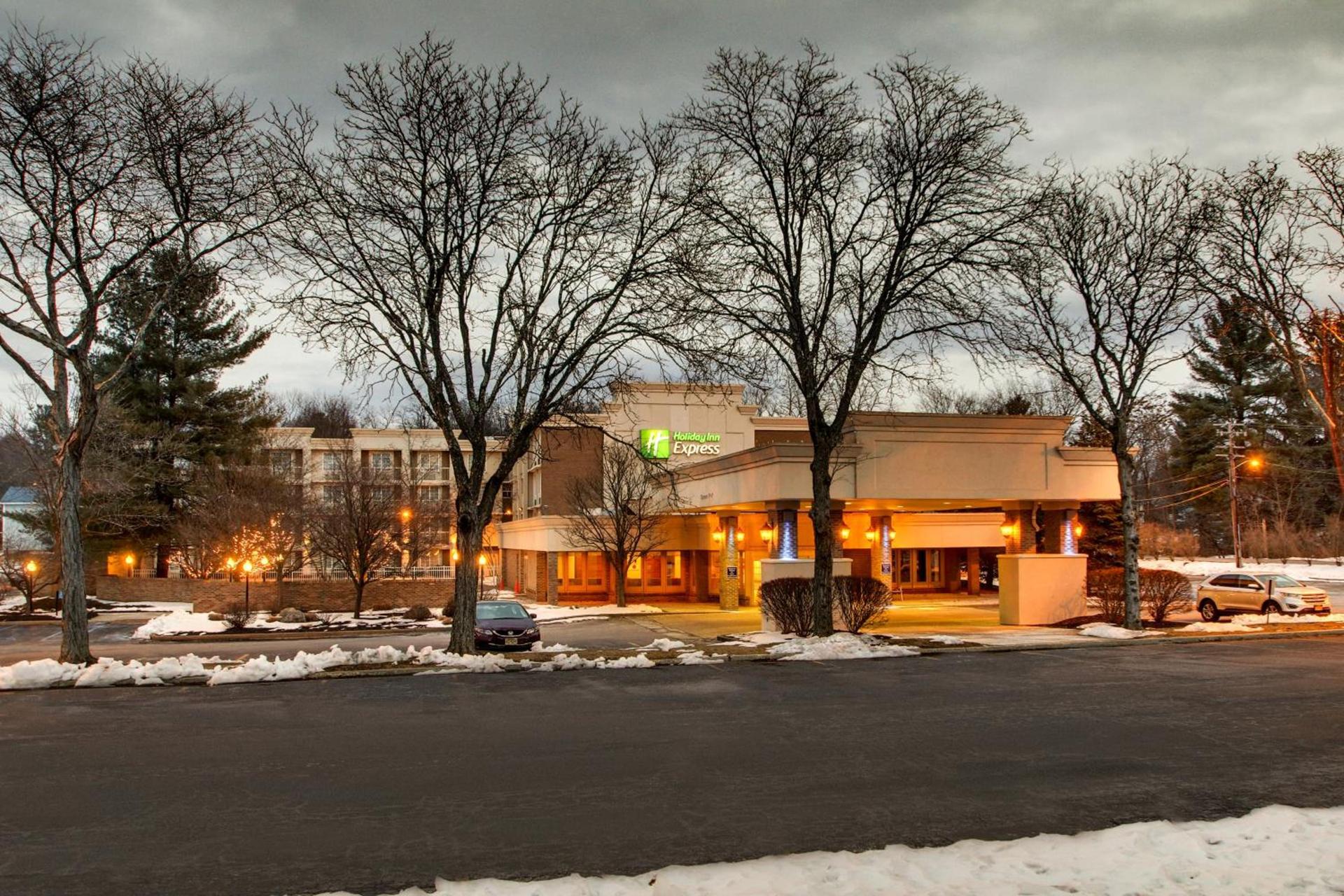 Holiday Inn Express Poughkeepsie by IHG photo 7
