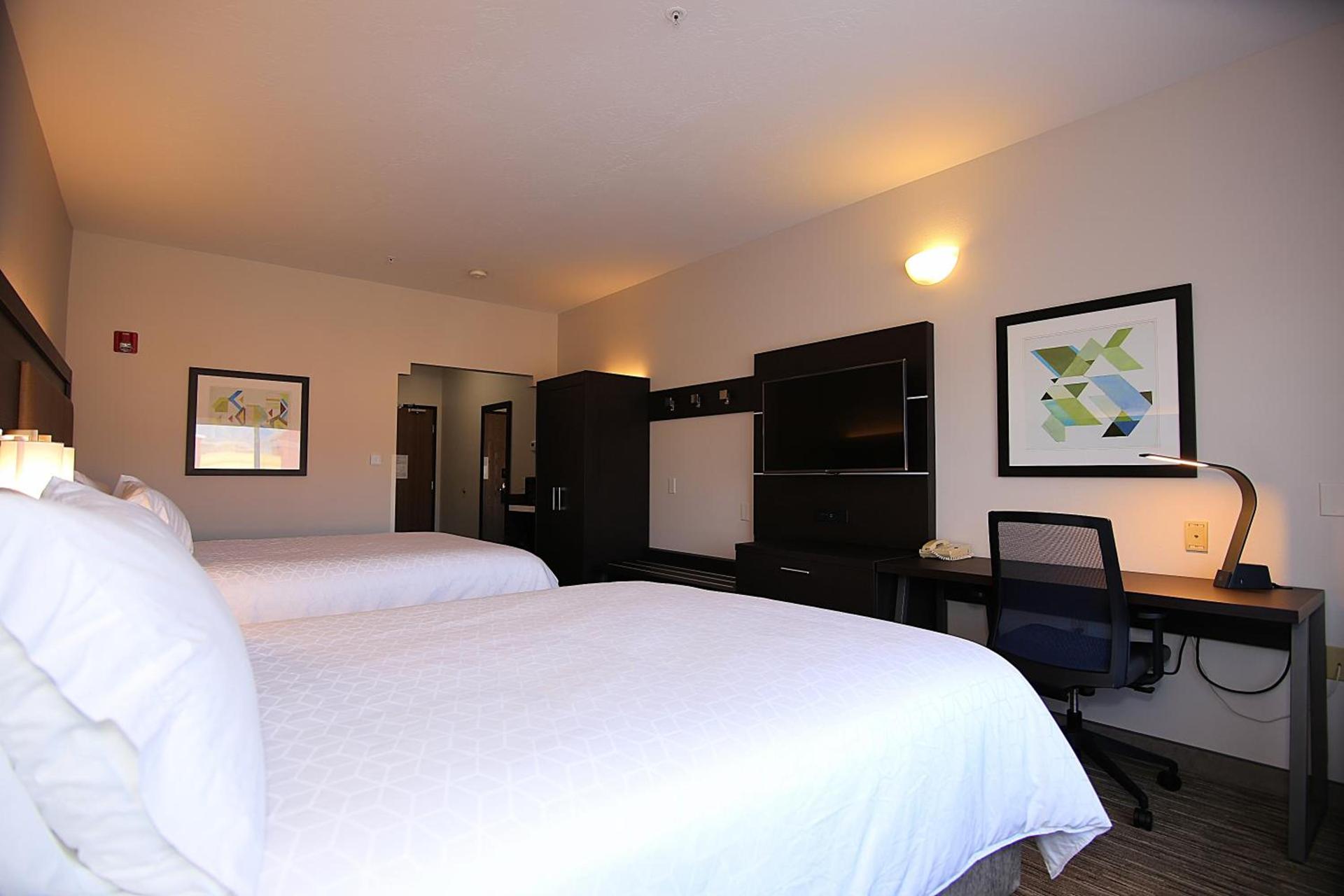 Holiday Inn Express Hotel & Suites Ashland by IHG photo 58