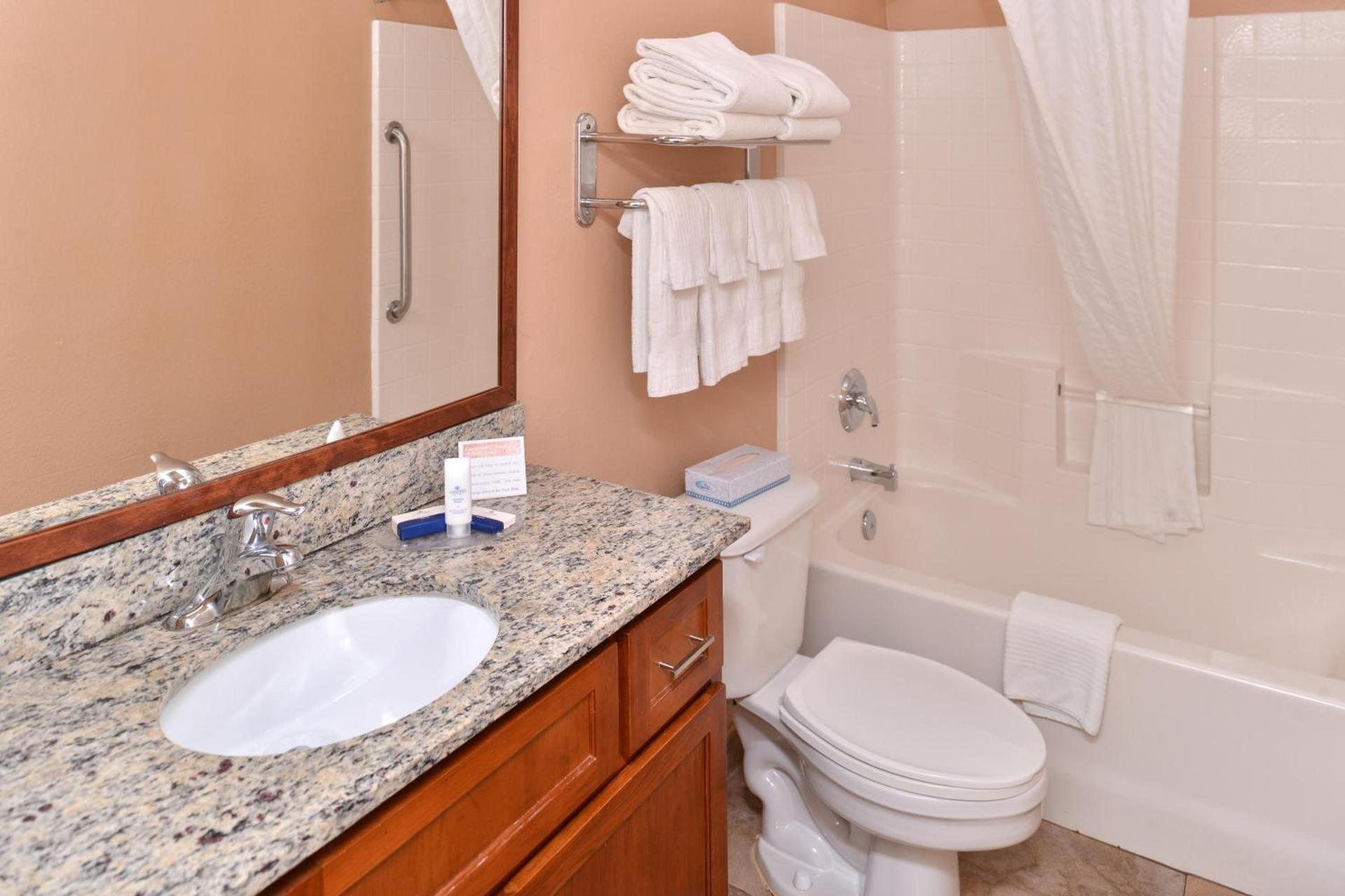 Candlewood Suites San Diego by IHG photo 15