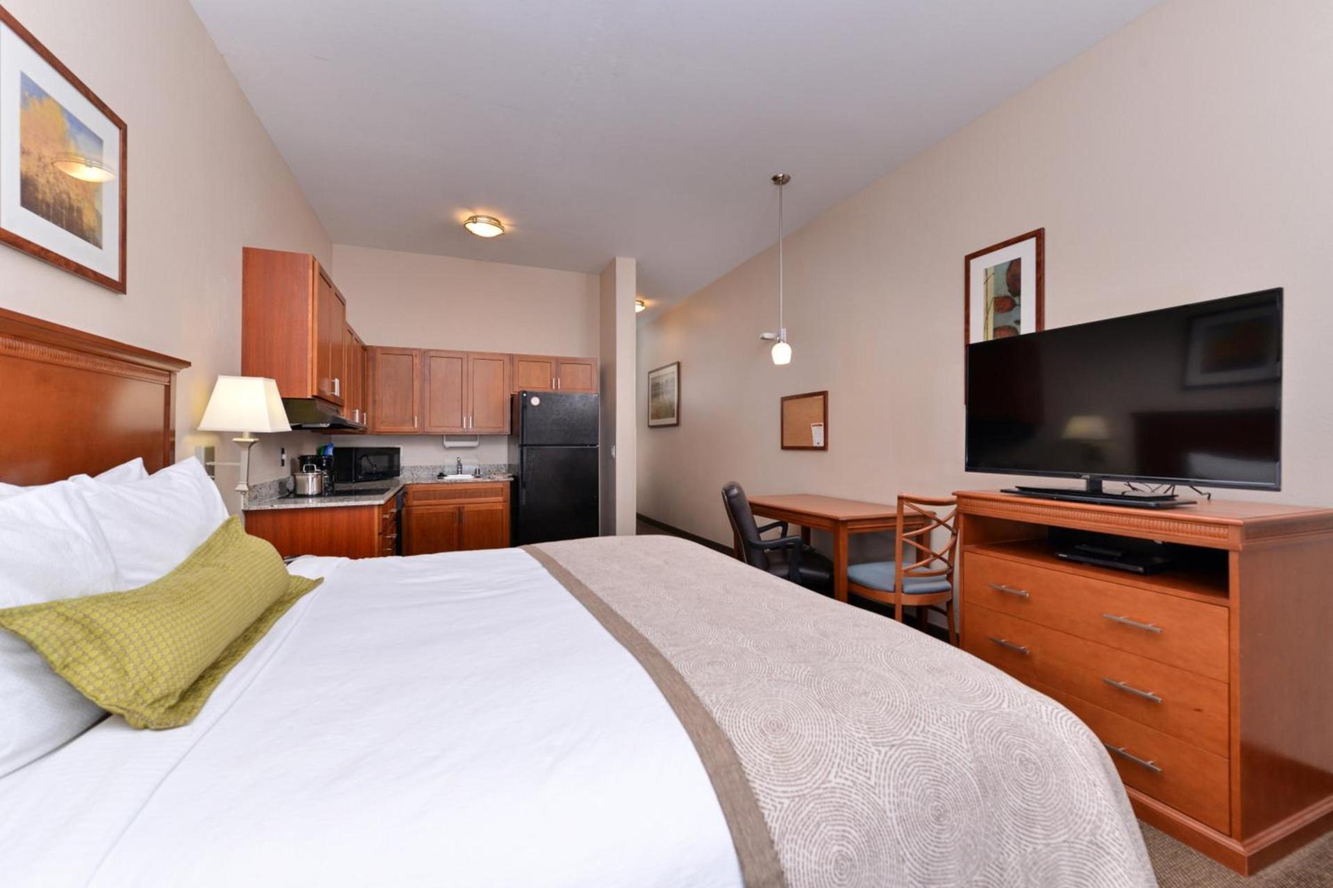 Candlewood Suites San Diego by IHG photo 28