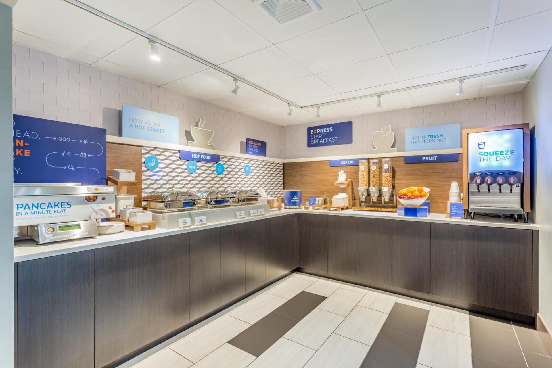 Holiday Inn Express Ramsey-Mahwah by IHG photo 19
