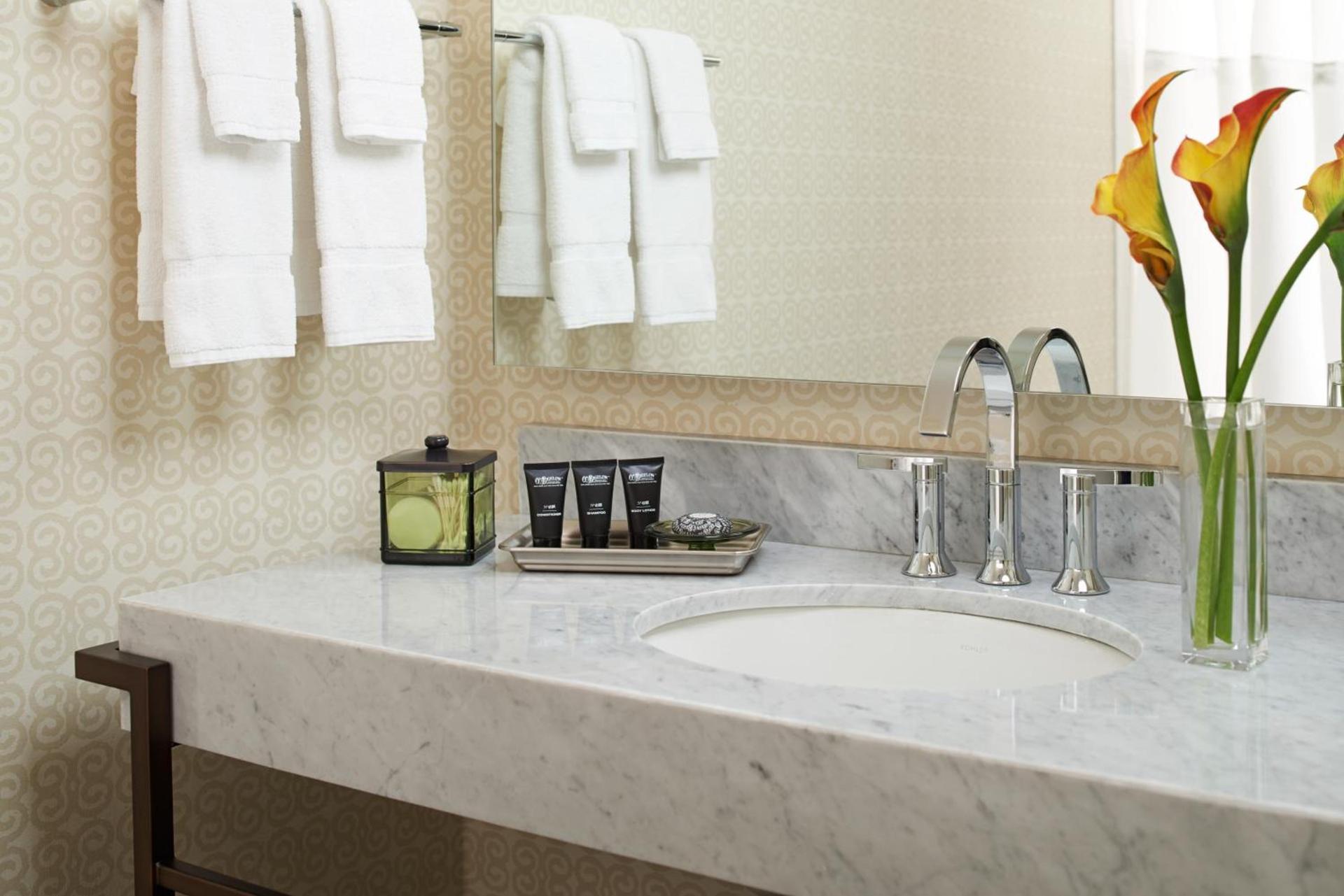 Kimpton Hotel Vintage Seattle by IHG photo 55