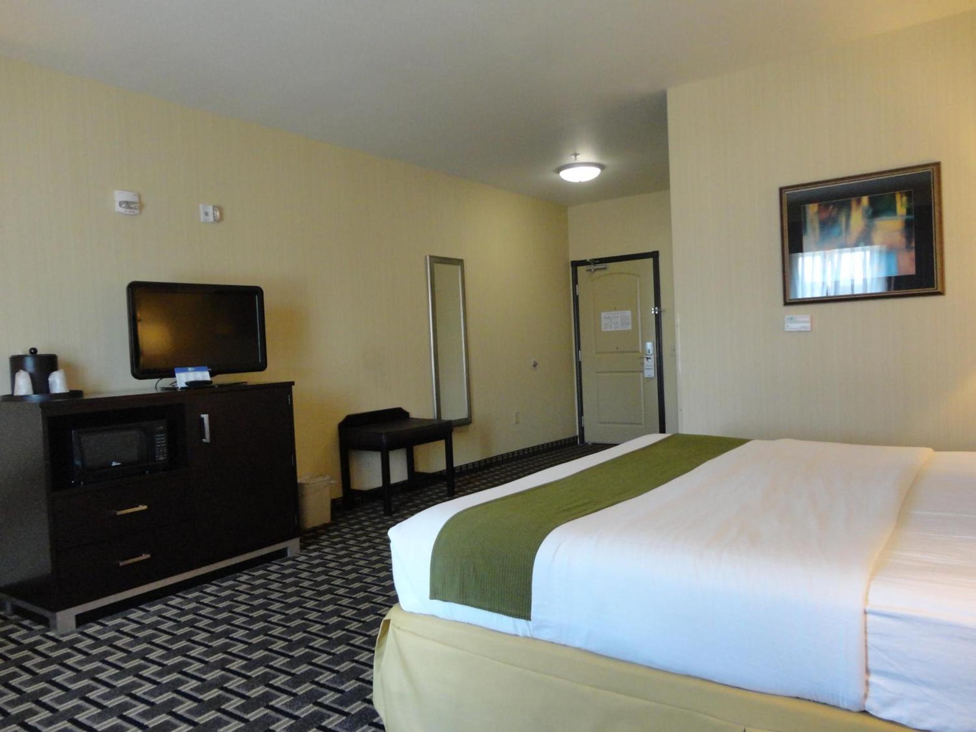 Holiday Inn Express and Suites Limerick - Pottstown by IHG photo 31