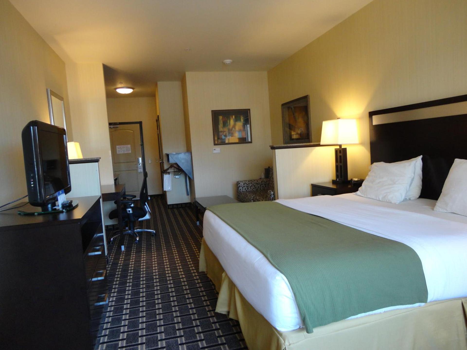 Holiday Inn Express and Suites Limerick - Pottstown by IHG photo 27