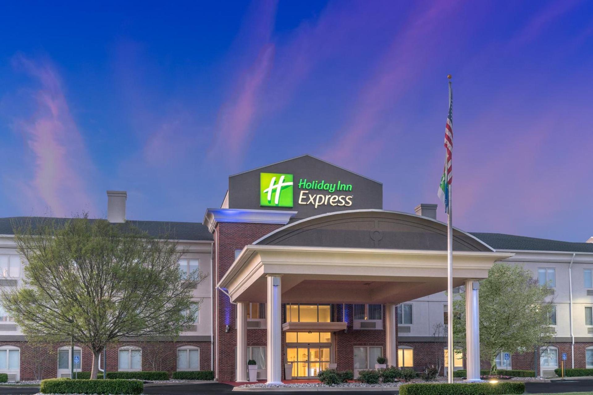 Holiday Inn Express Radcliff Fort Knox by IHG — hotel in Radcliff