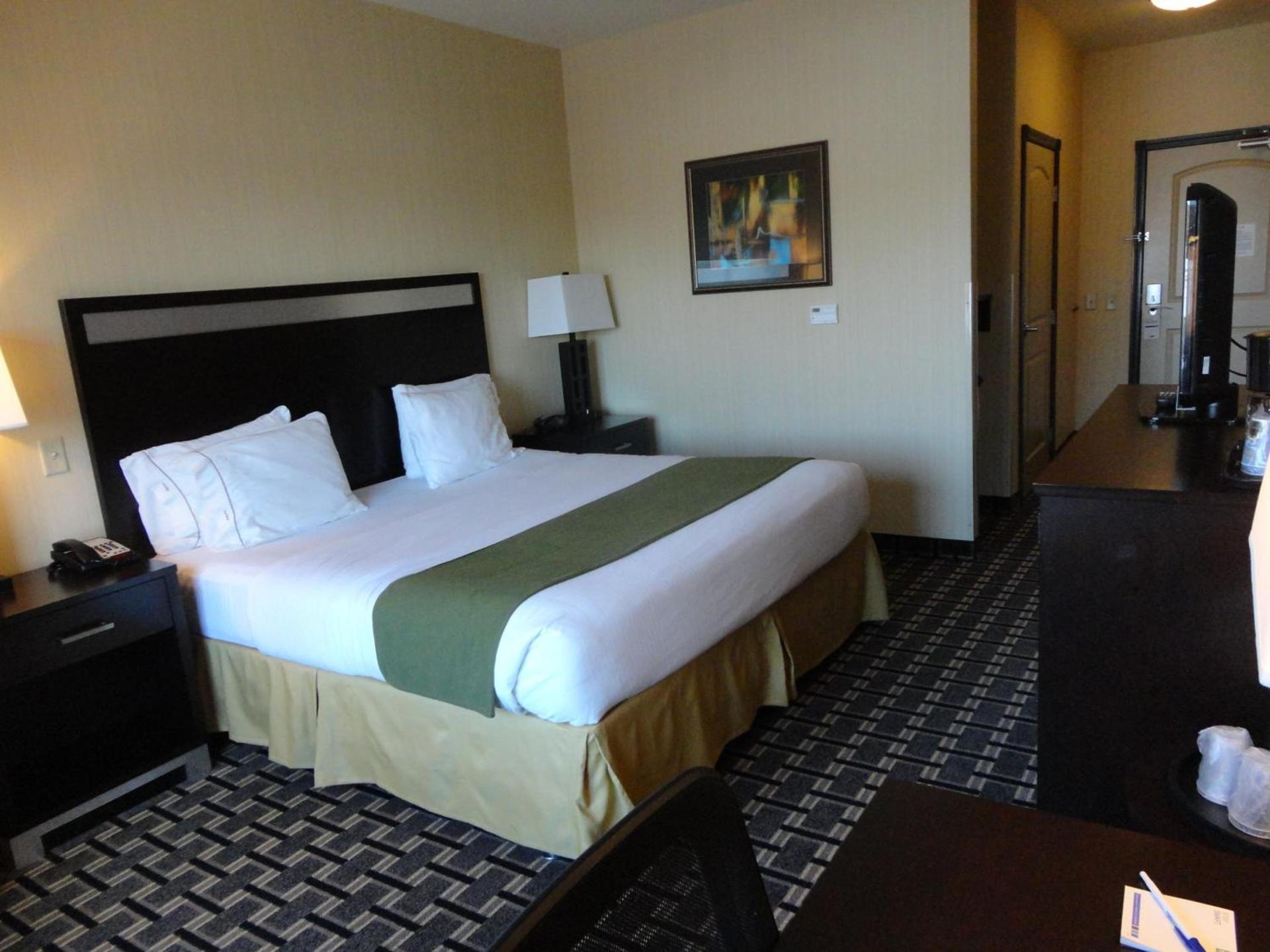 Holiday Inn Express and Suites Limerick - Pottstown by IHG photo 32