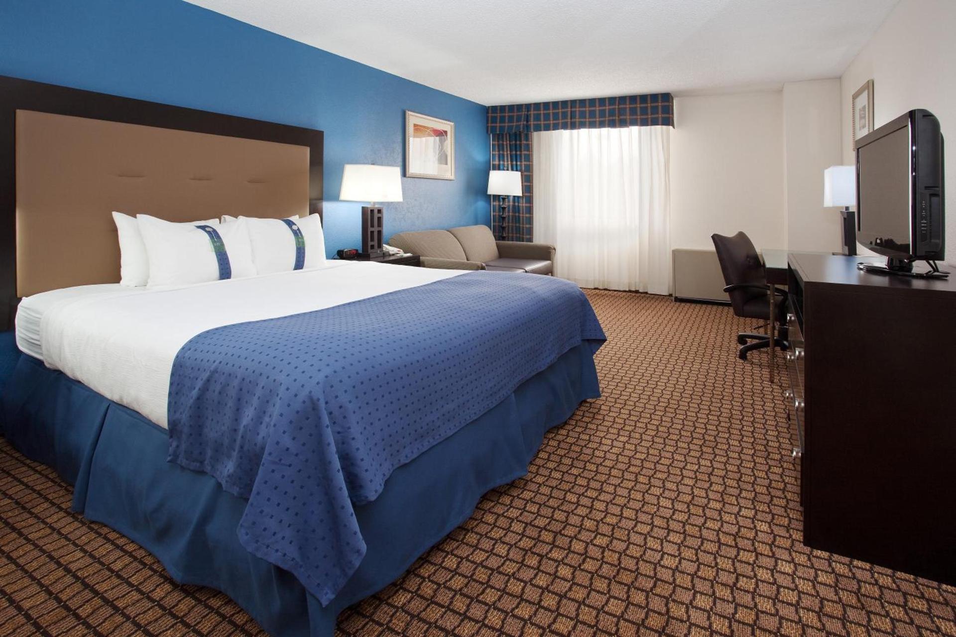 Ramada Plaza by Wyndham Sheridan Hotel & Convention Center photo 73